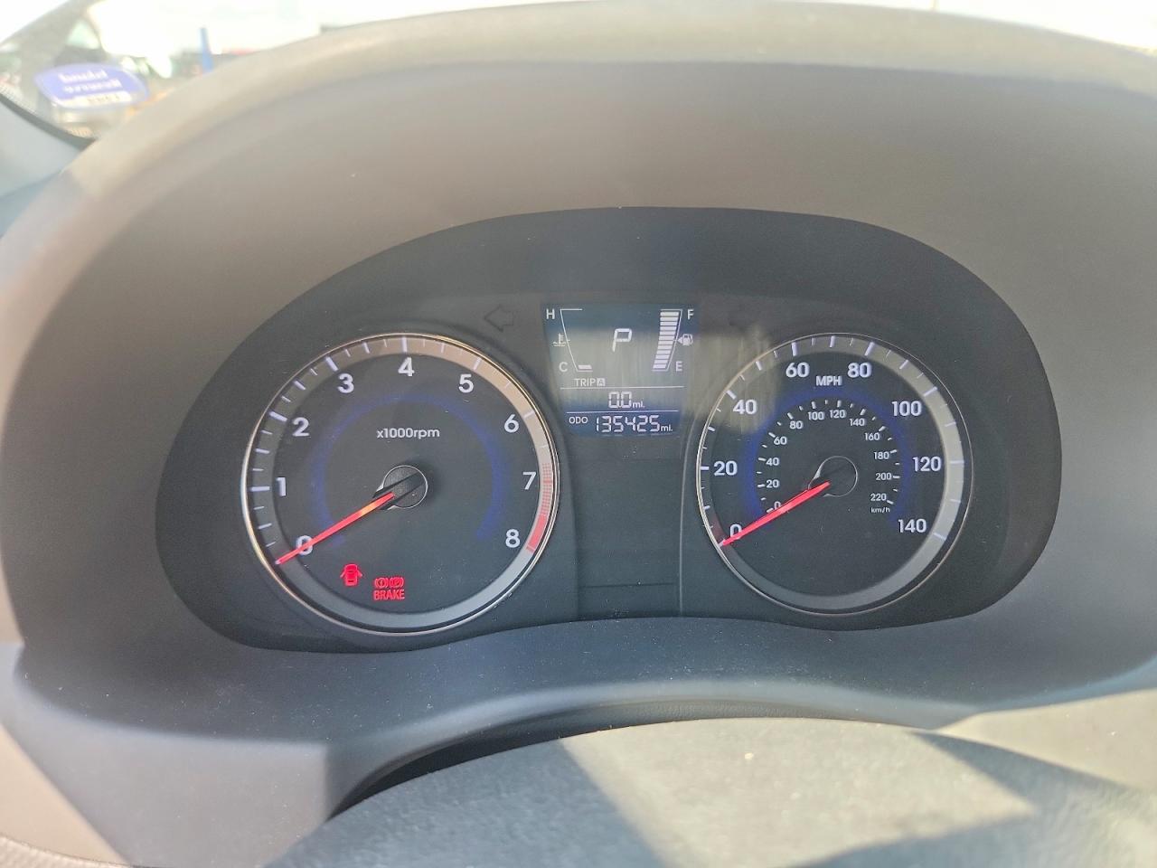 2012 Hyundai Accent Gls Серебряный vin: KMHCT4AE5CU202945