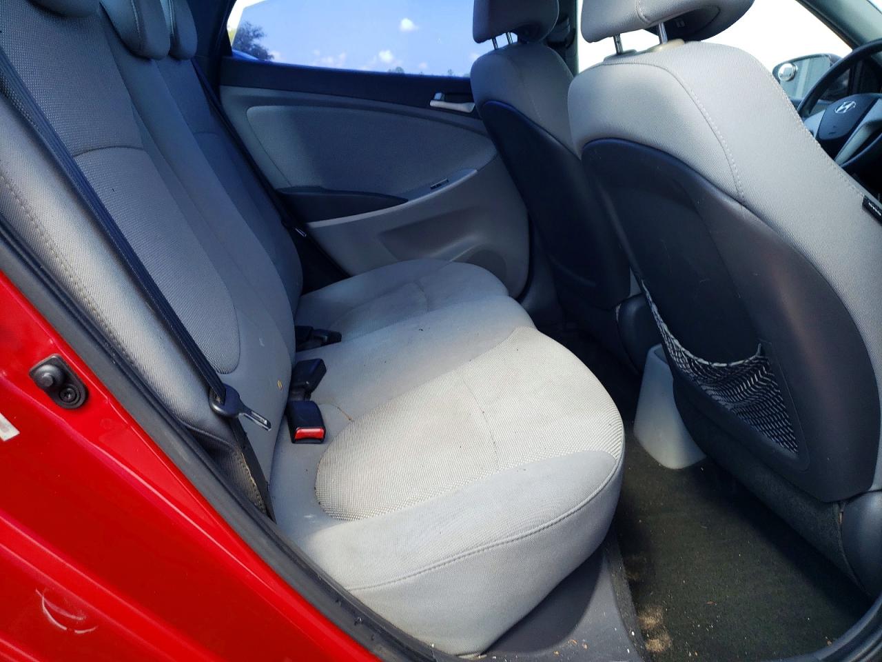 2013 Hyundai Accent Gls Red vin: KMHCT4AE5DU271863