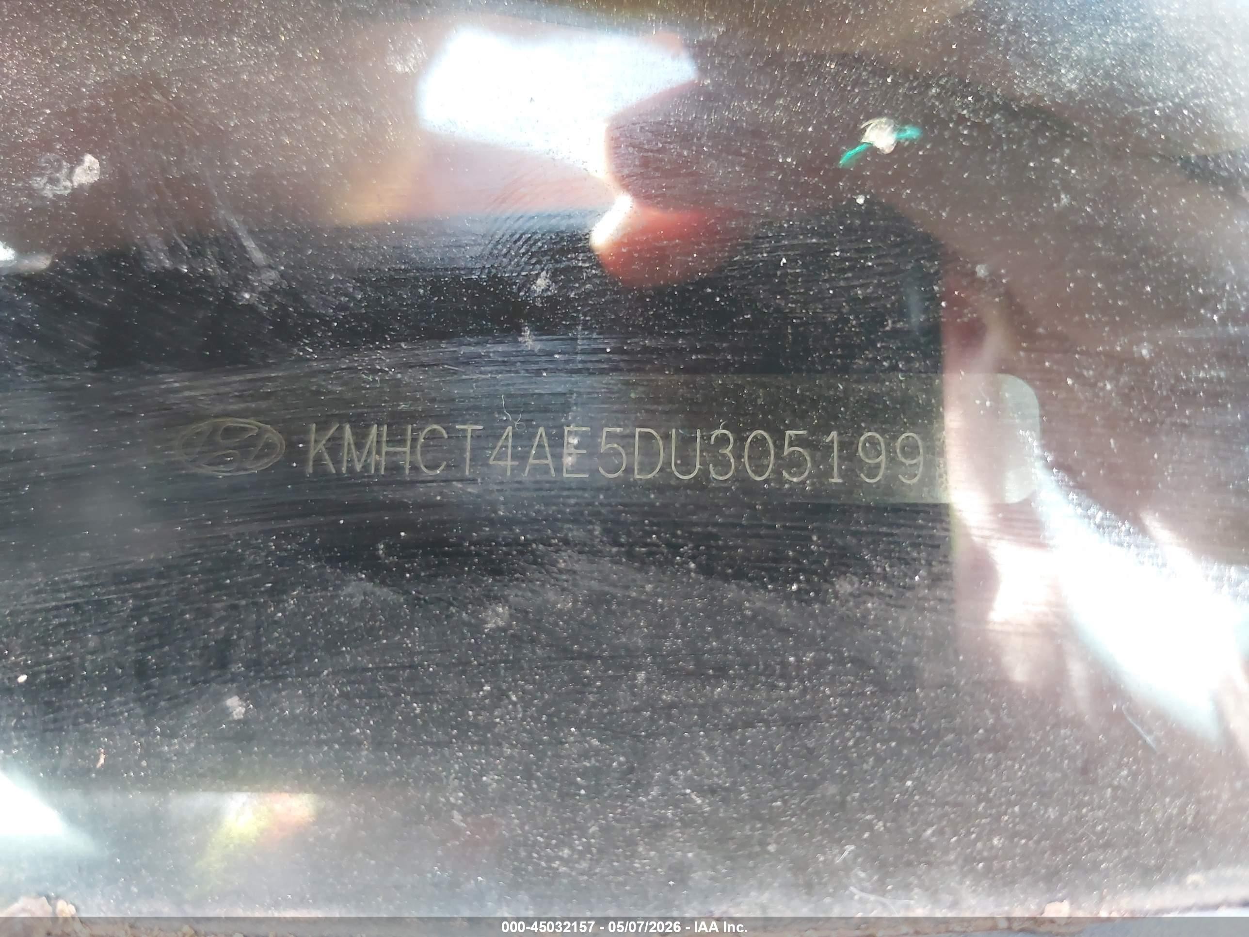 2013 Hyundai Accent Gls Silver vin: KMHCT4AE5DU305199