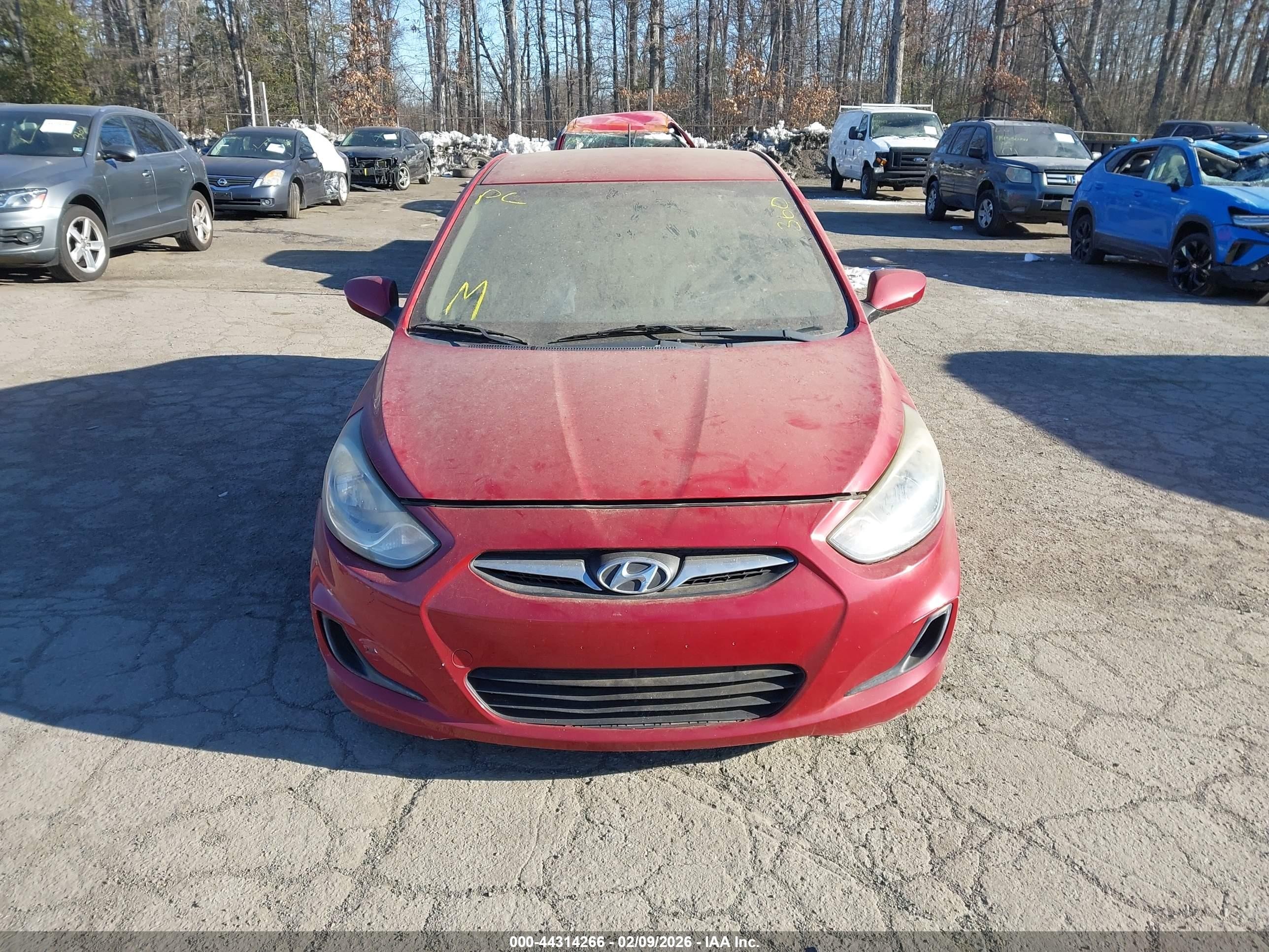 2013 Hyundai Accent Gls Red vin: KMHCT4AE5DU305509