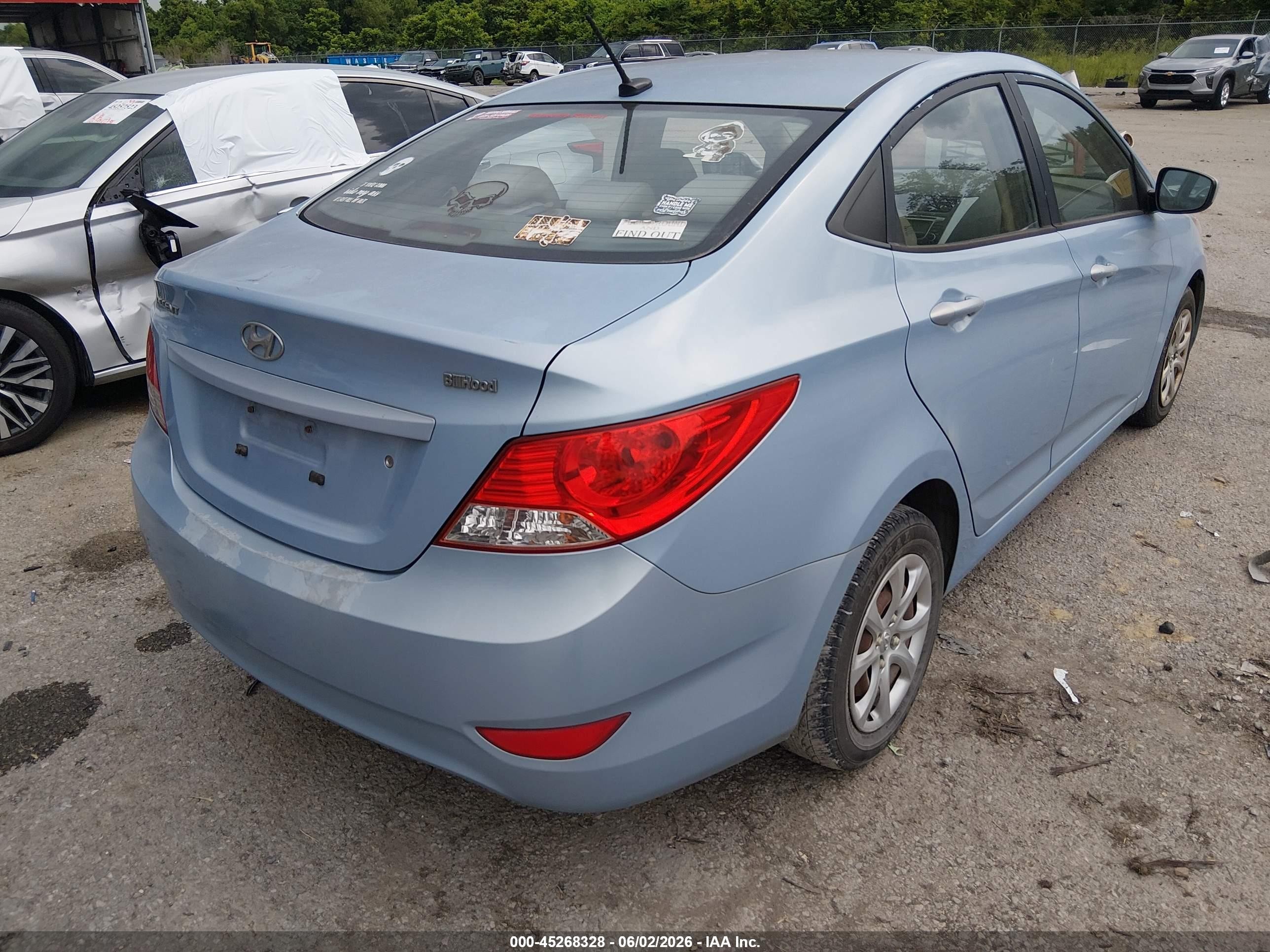 2013 Hyundai Accent Gls Синий vin: KMHCT4AE5DU456253
