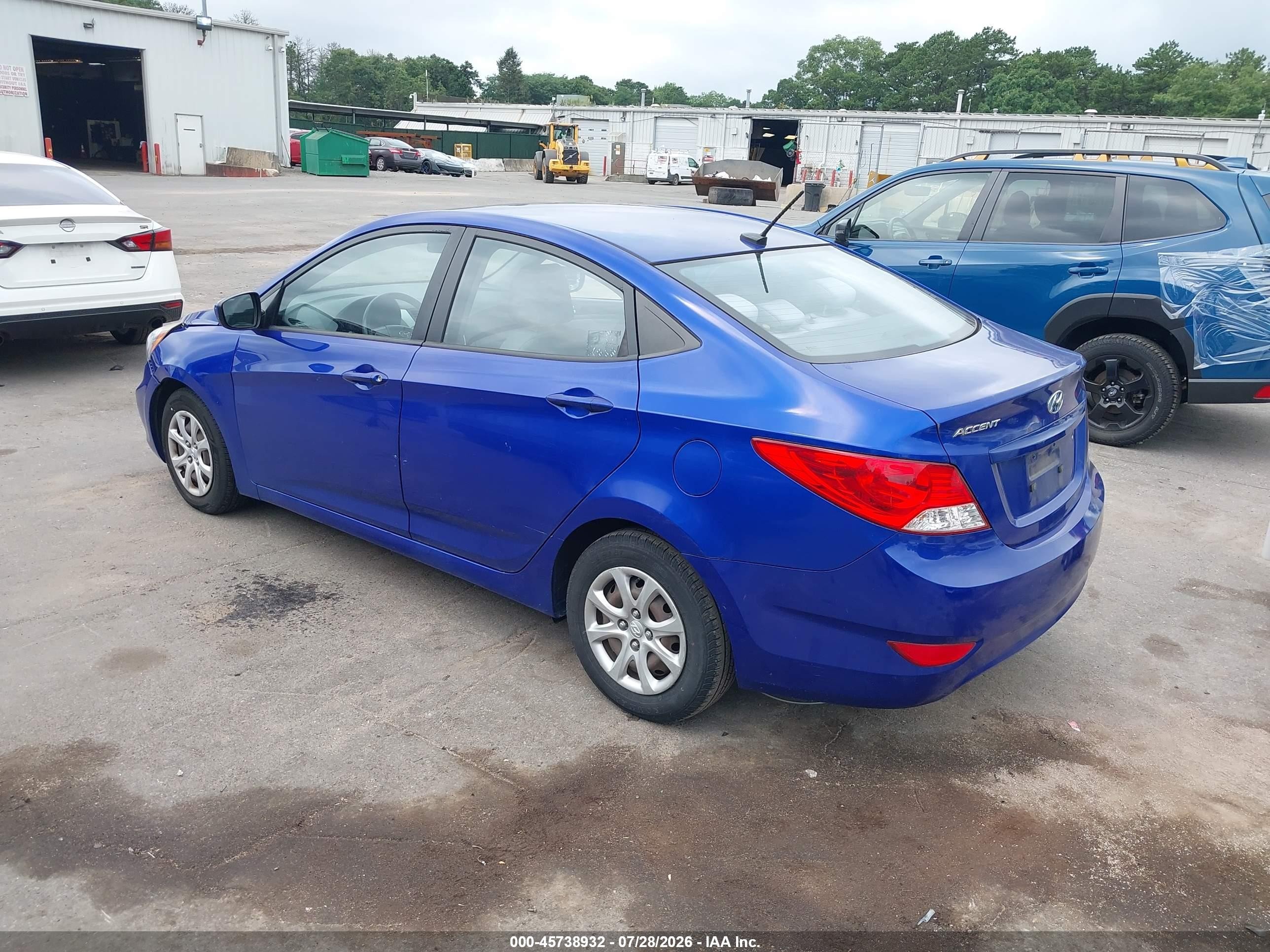 2013 Hyundai Accent Gls Синий vin: KMHCT4AE5DU469472