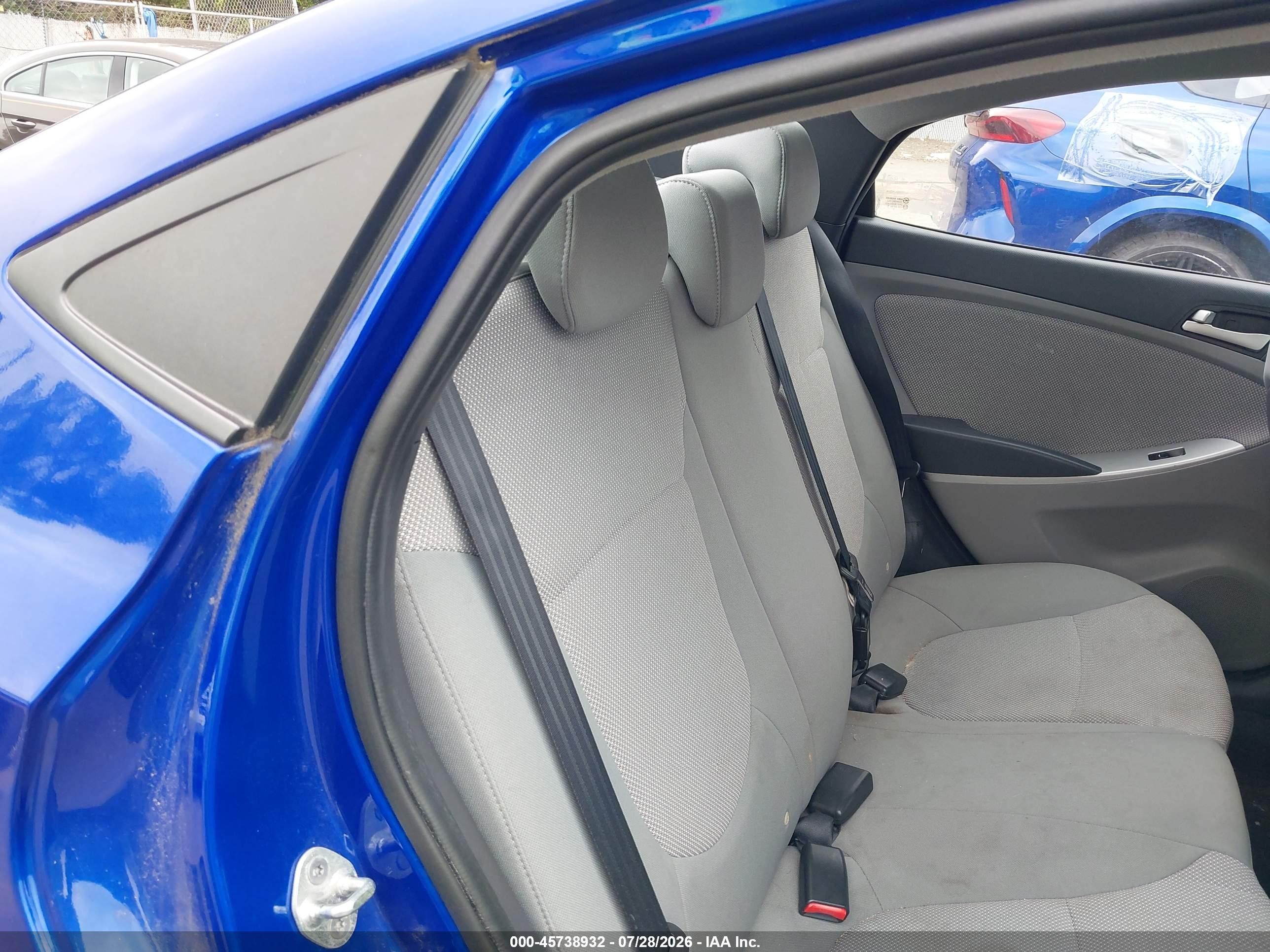 2013 Hyundai Accent Gls Синий vin: KMHCT4AE5DU469472