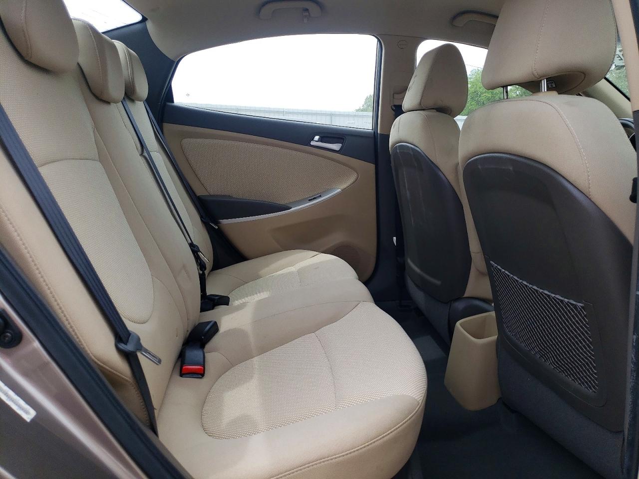 2013 Hyundai Accent Gls Tan vin: KMHCT4AE5DU486935