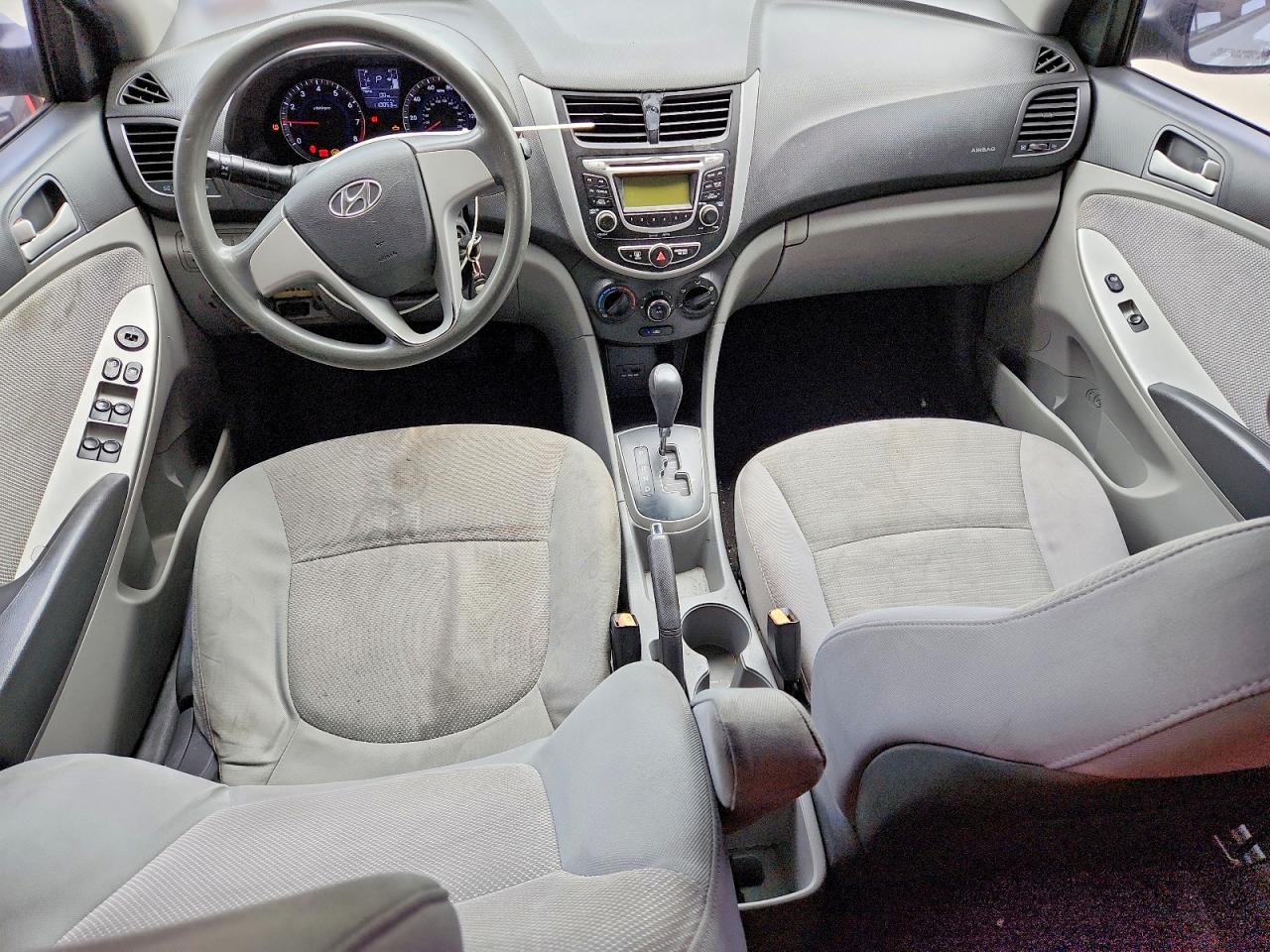 2013 Hyundai Accent Gls Silver vin: KMHCT4AE5DU501837