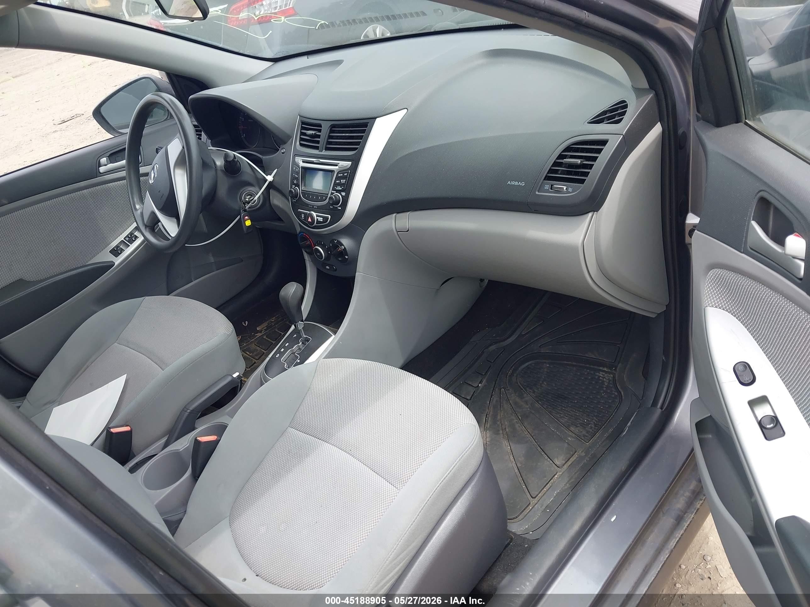 2013 Hyundai Accent Gls Gray vin: KMHCT4AE5DU507542