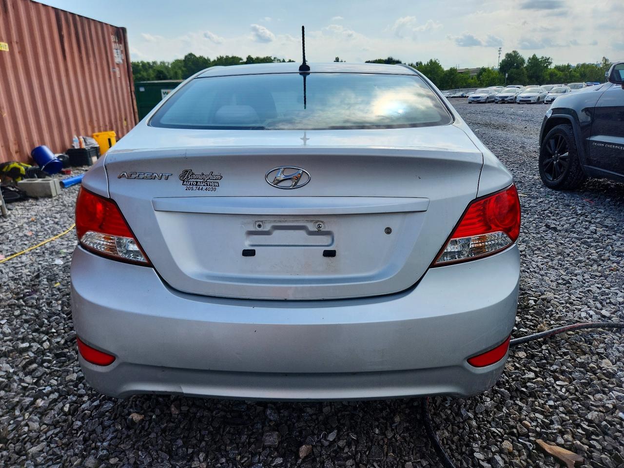 2013 Hyundai Accent Gls Серебряный vin: KMHCT4AE5DU518847