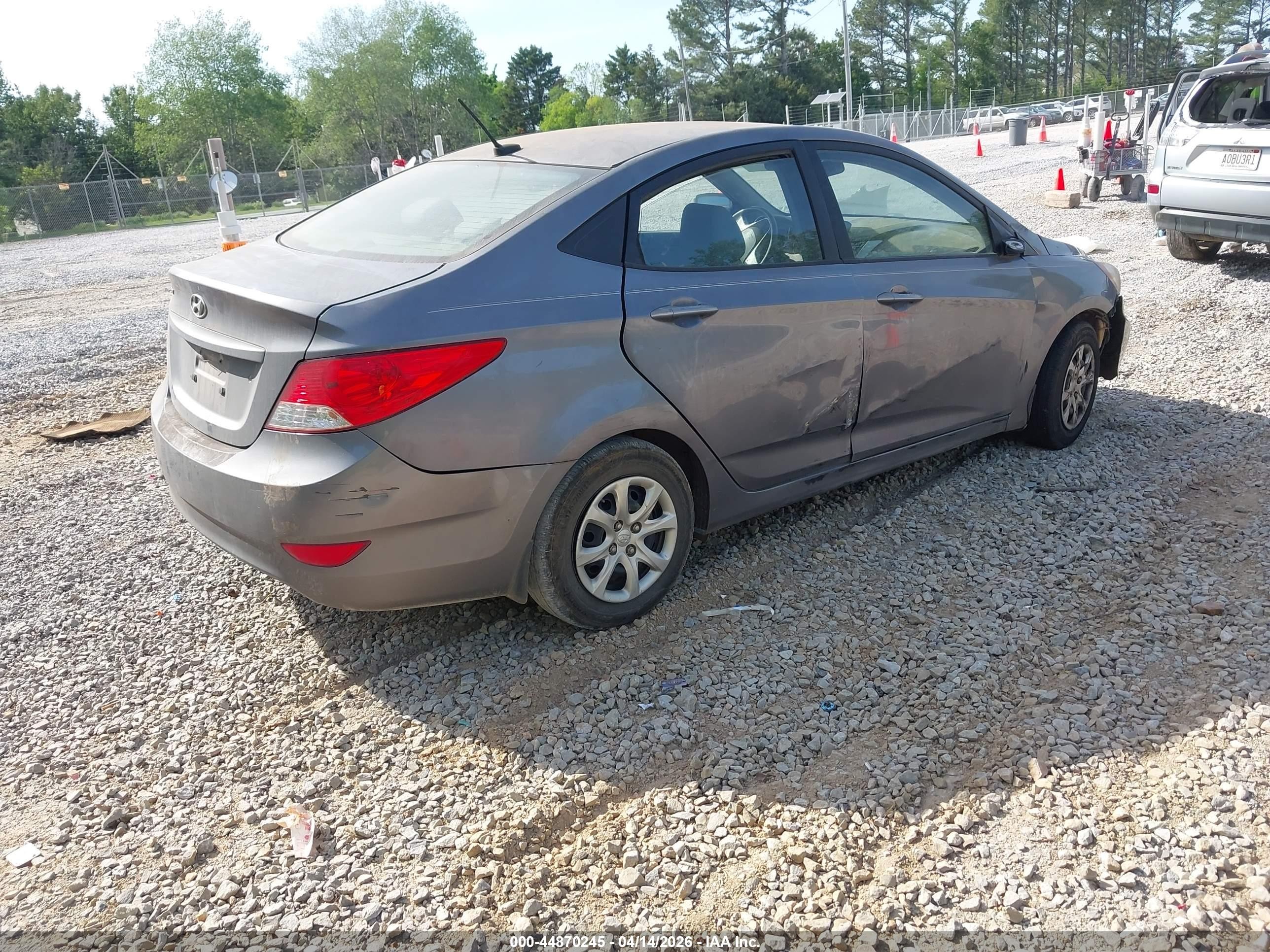 2013 Hyundai Accent Gls Серый vin: KMHCT4AE5DU577929
