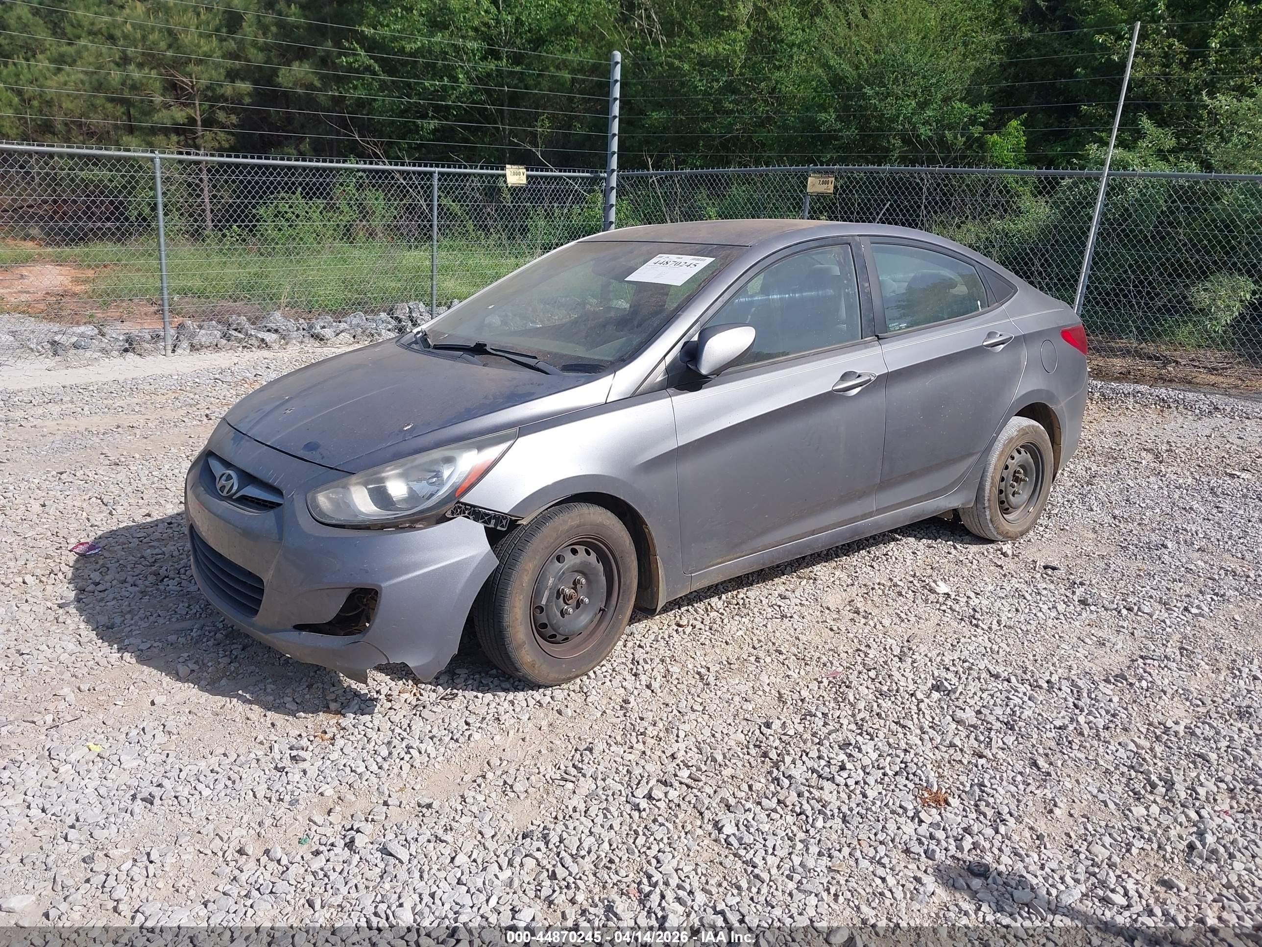 2013 Hyundai Accent Gls Серый vin: KMHCT4AE5DU577929