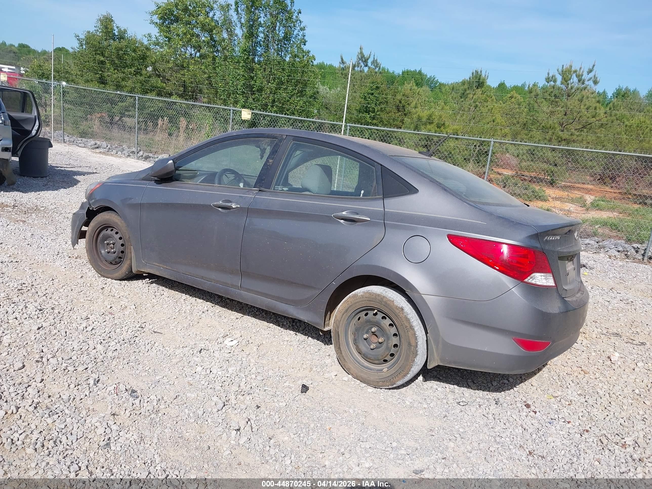 2013 Hyundai Accent Gls Серый vin: KMHCT4AE5DU577929