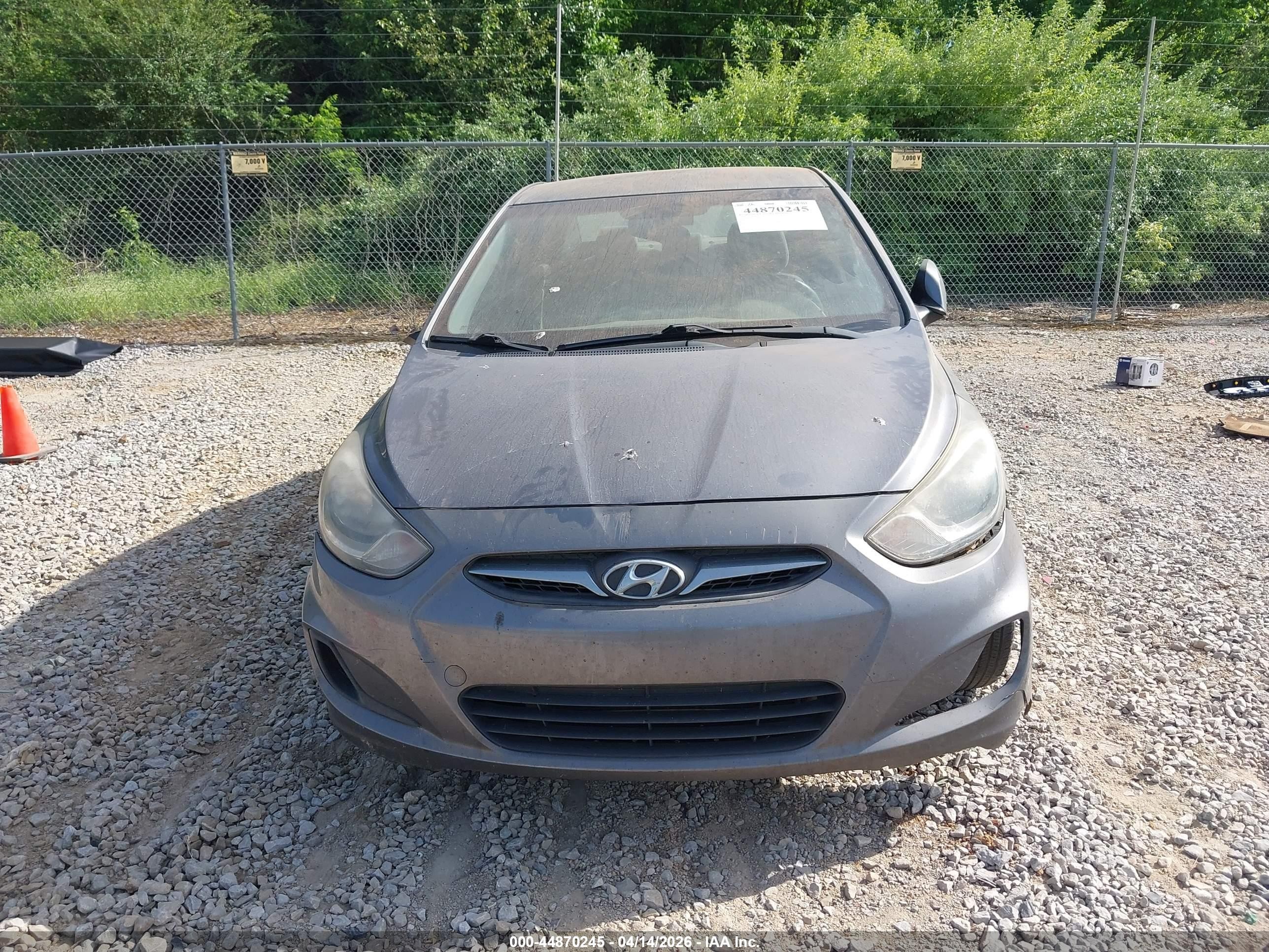 2013 Hyundai Accent Gls Серый vin: KMHCT4AE5DU577929