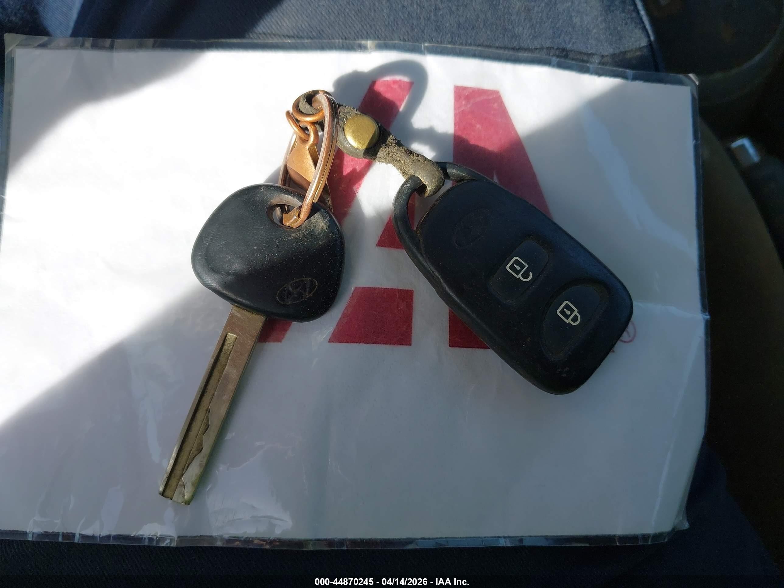 2013 Hyundai Accent Gls Серый vin: KMHCT4AE5DU577929