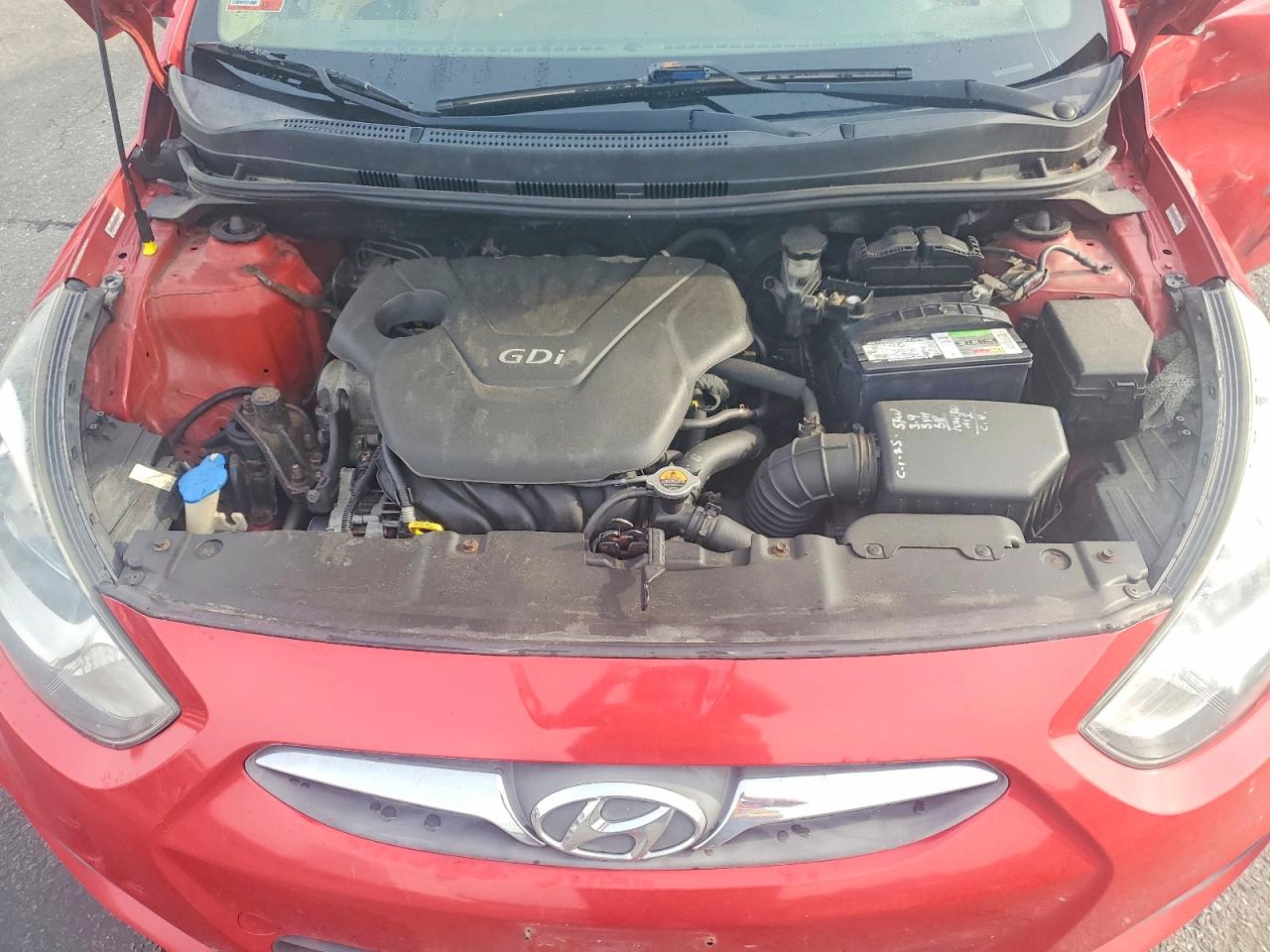 2013 Hyundai Accent Gls Red vin: KMHCT4AE5DU586209