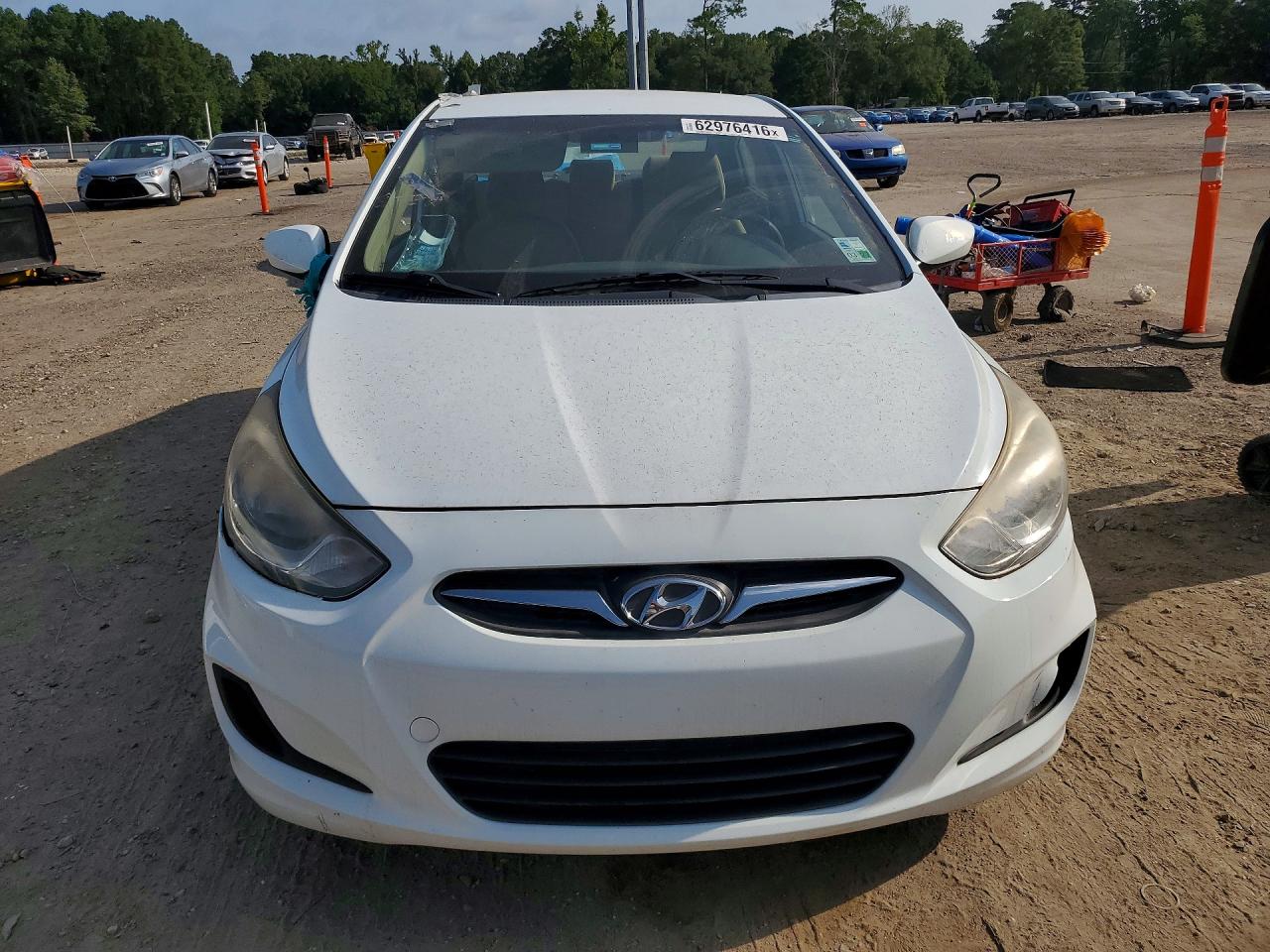 2014 Hyundai Accent Gls White vin: KMHCT4AE5EU607609