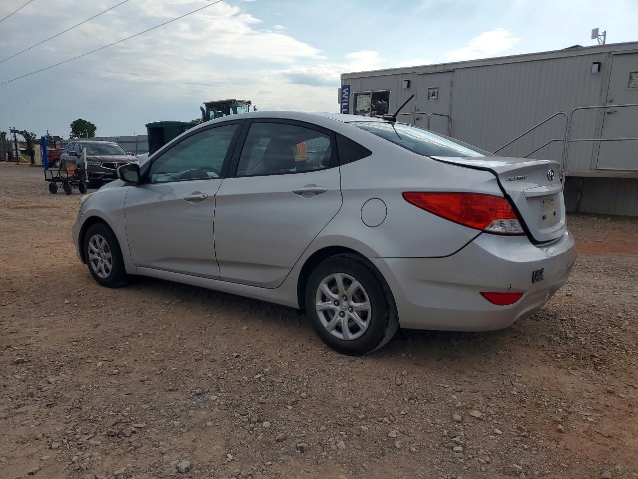 2014 Hyundai Accent Gls Silver vin: KMHCT4AE5EU608629