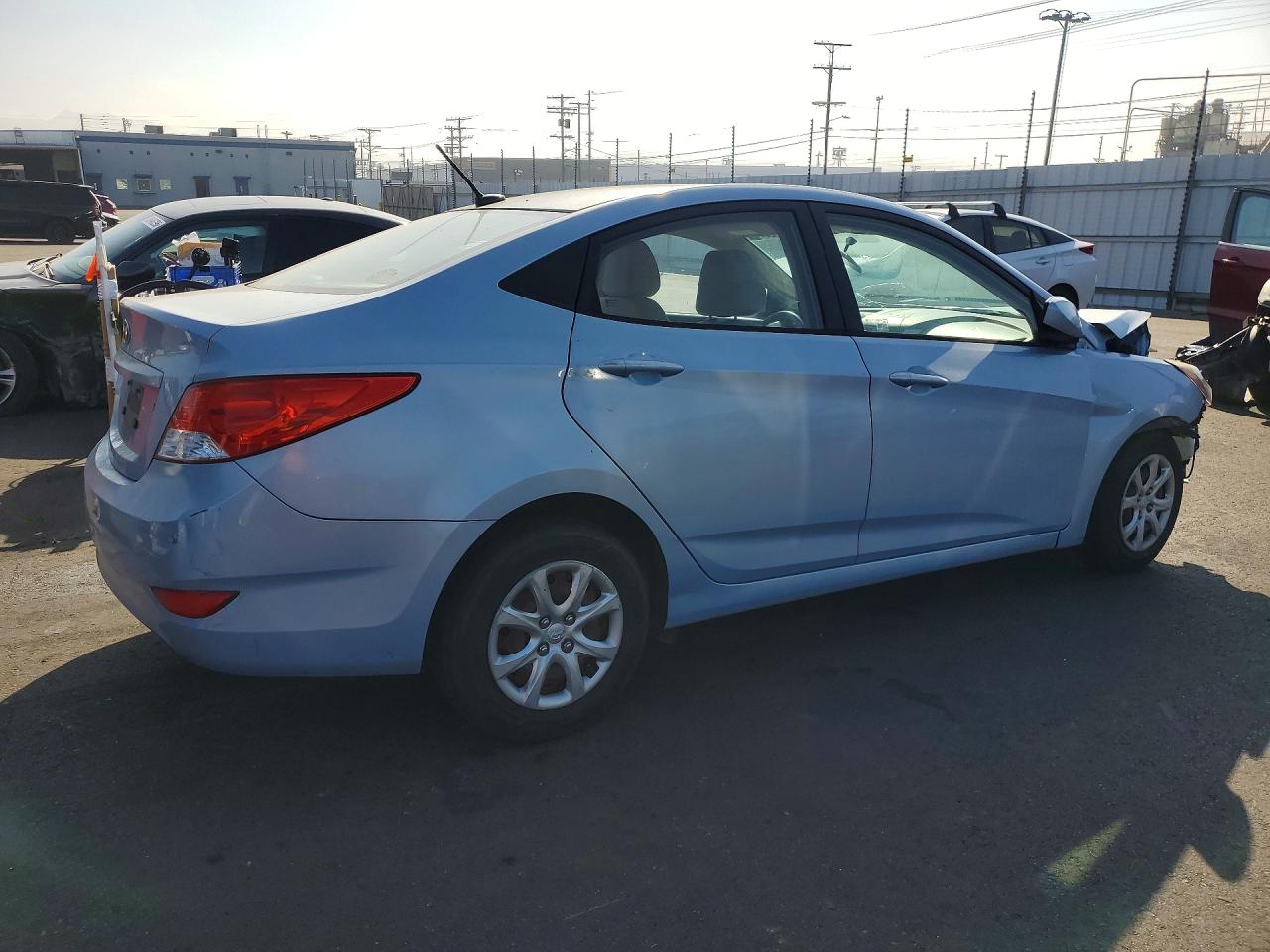 2014 Hyundai Accent Gls Blue vin: KMHCT4AE5EU640285