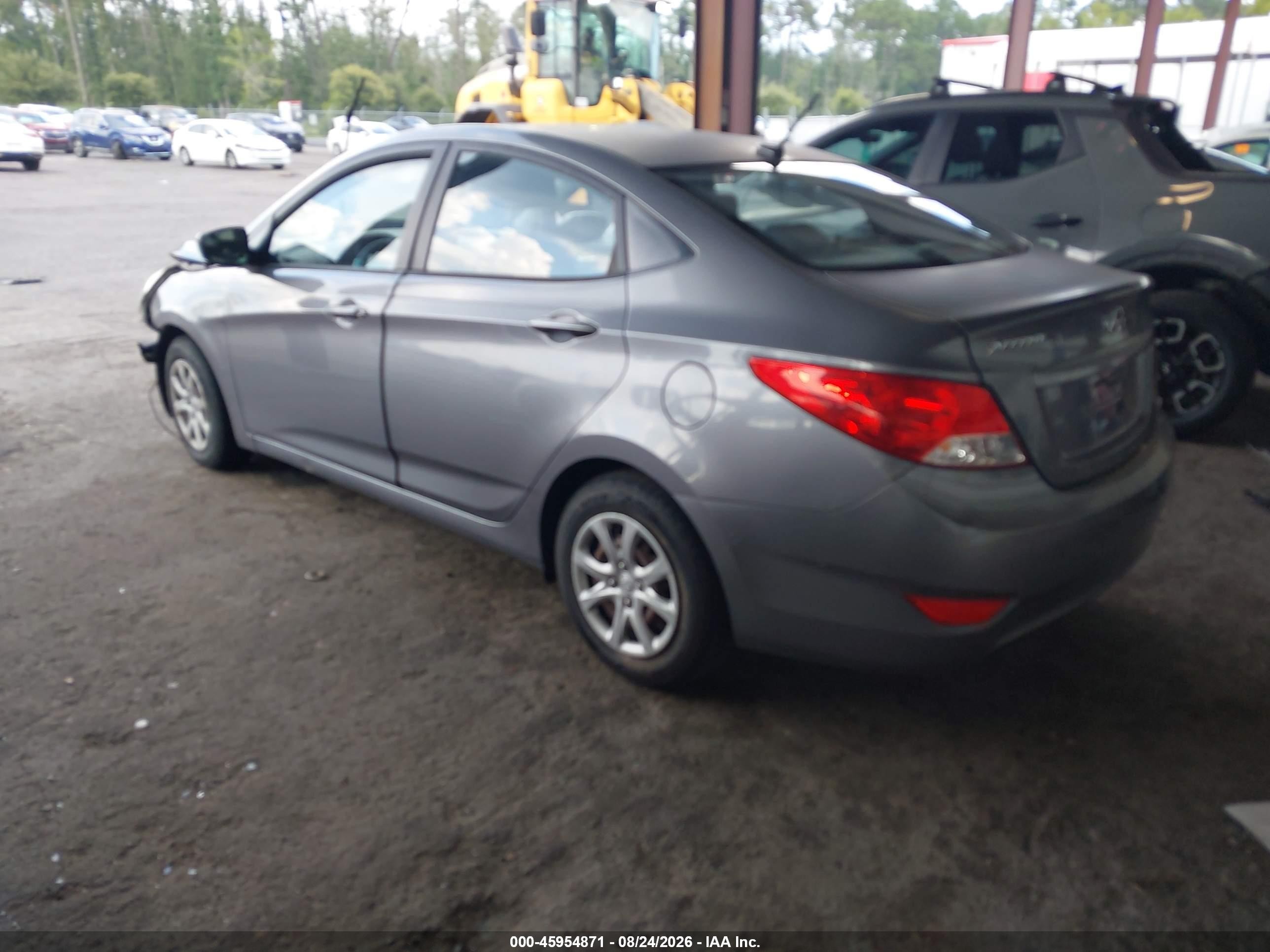 2014 Hyundai Accent Gls Gray vin: KMHCT4AE5EU664120