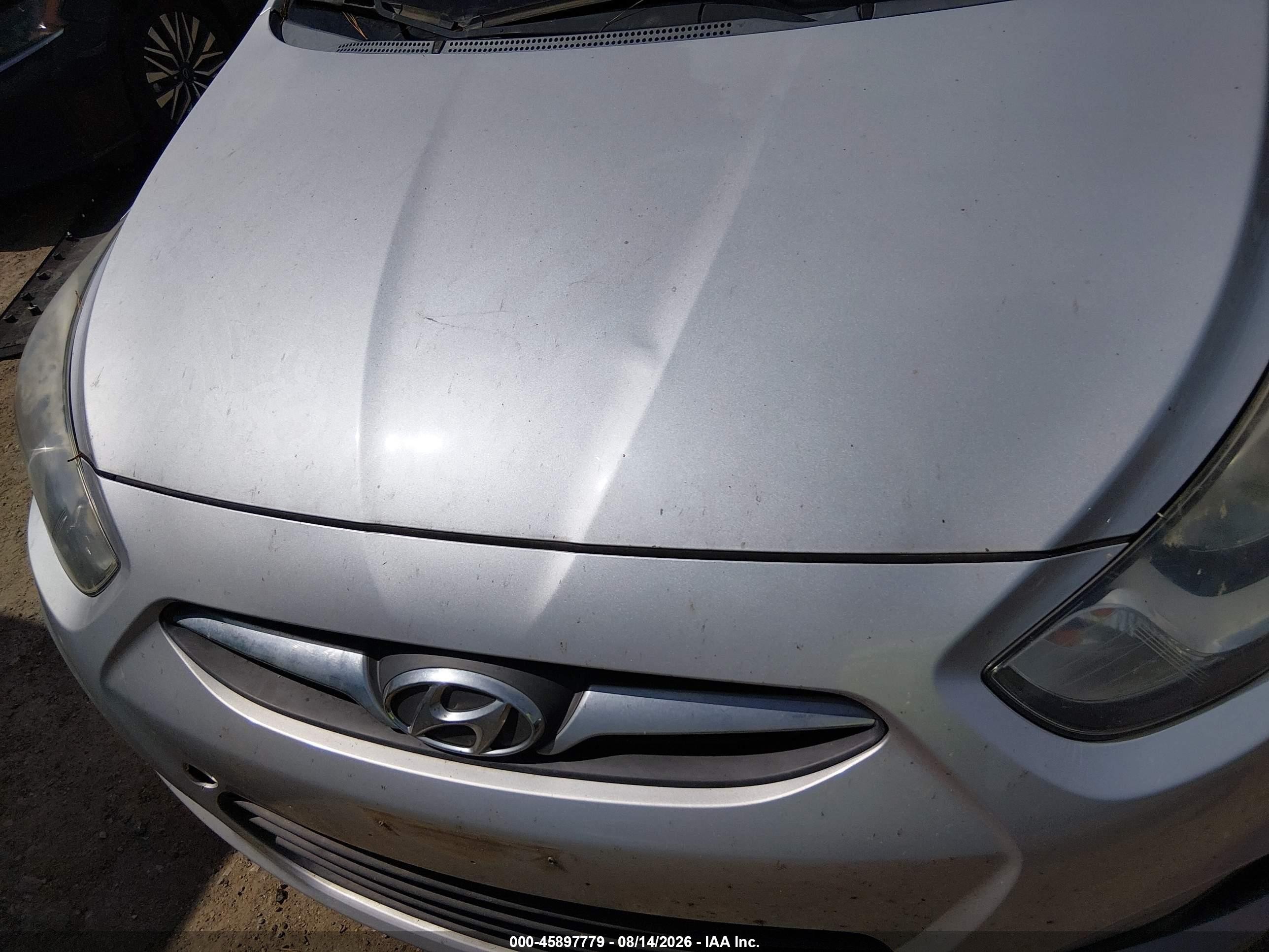 2014 Hyundai Accent Gls Gray vin: KMHCT4AE5EU749989