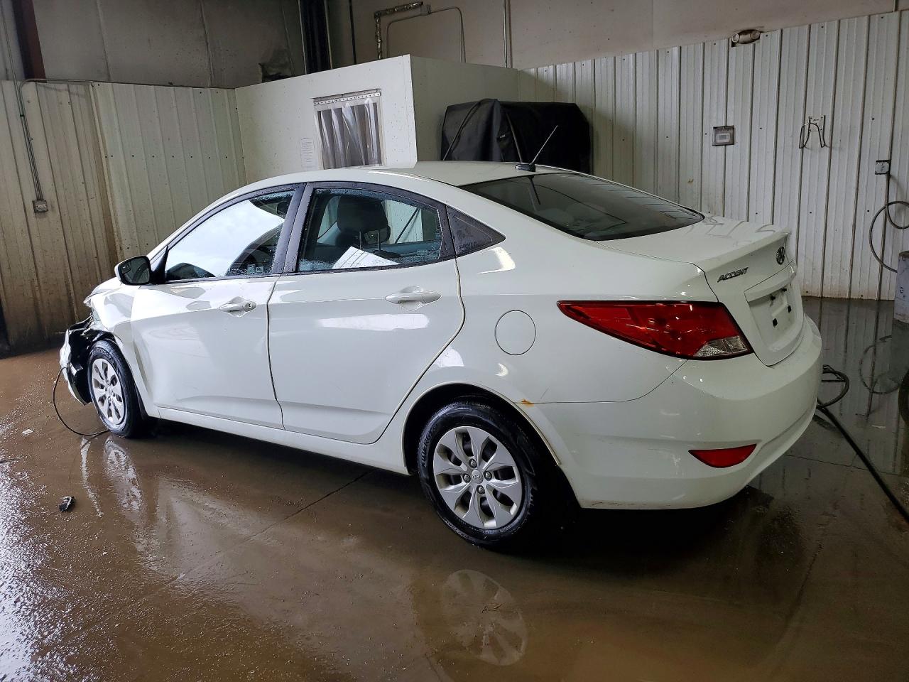 2015 Hyundai Accent Gls White vin: KMHCT4AE5FU799406