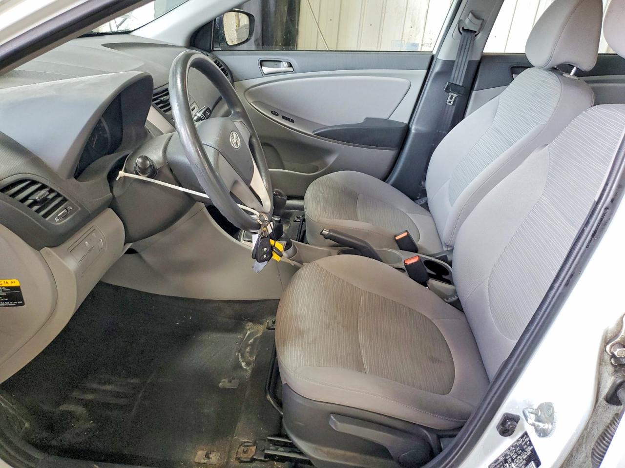 2015 Hyundai Accent Gls White vin: KMHCT4AE5FU799406