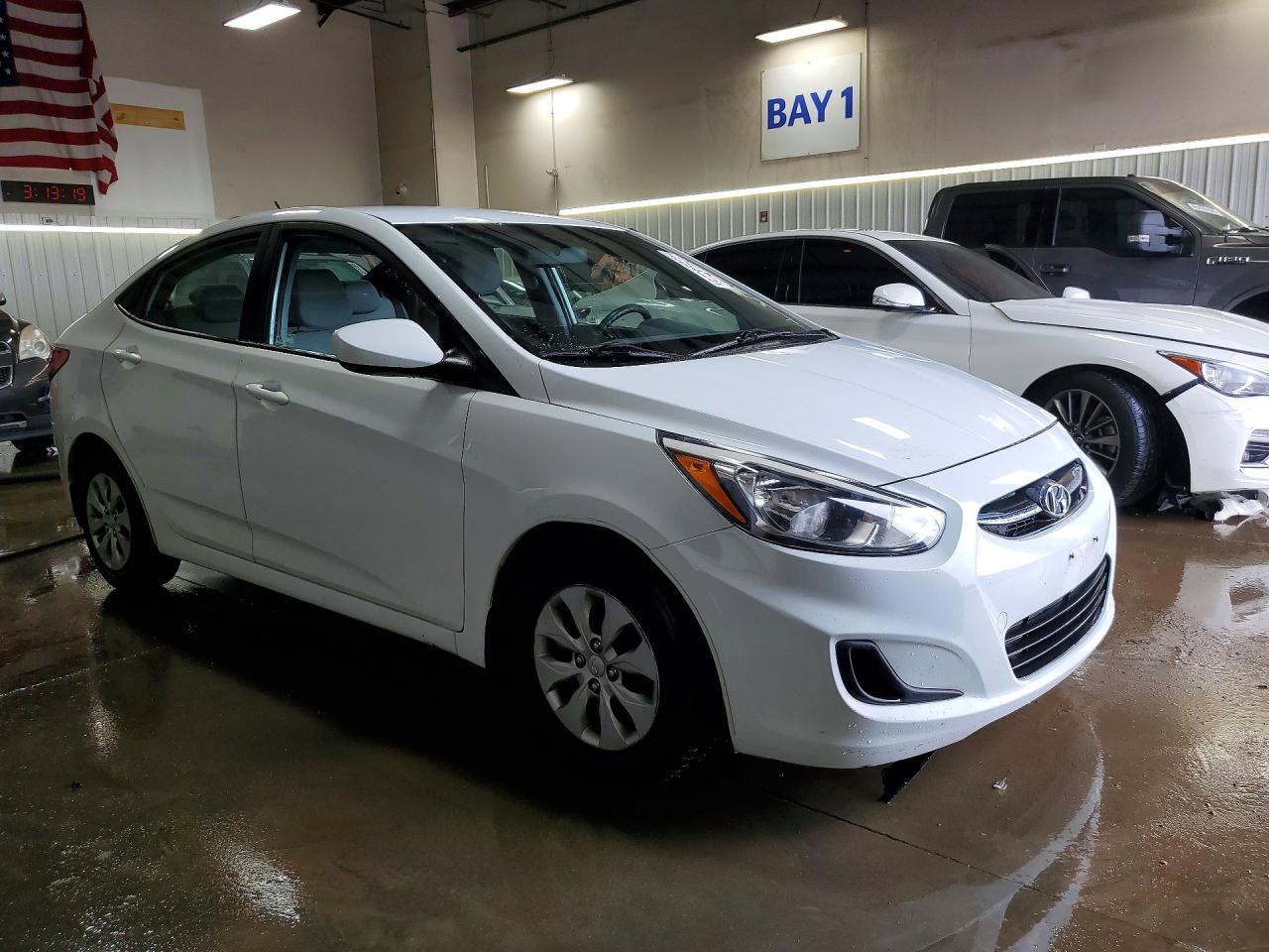 2015 Hyundai Accent Gls White vin: KMHCT4AE5FU799406