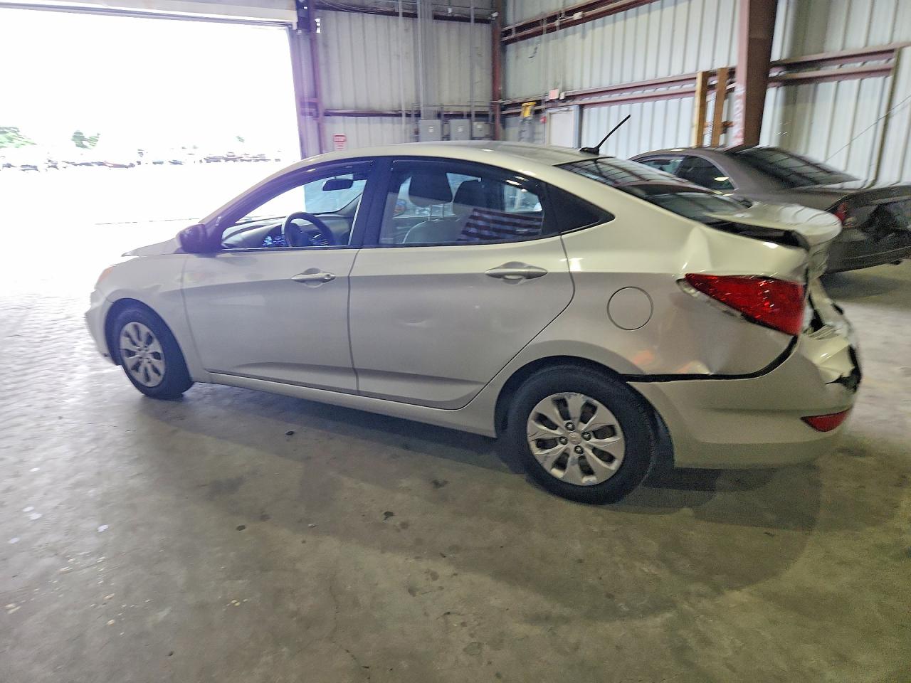 2015 Hyundai Accent Gls Silver vin: KMHCT4AE5FU816429