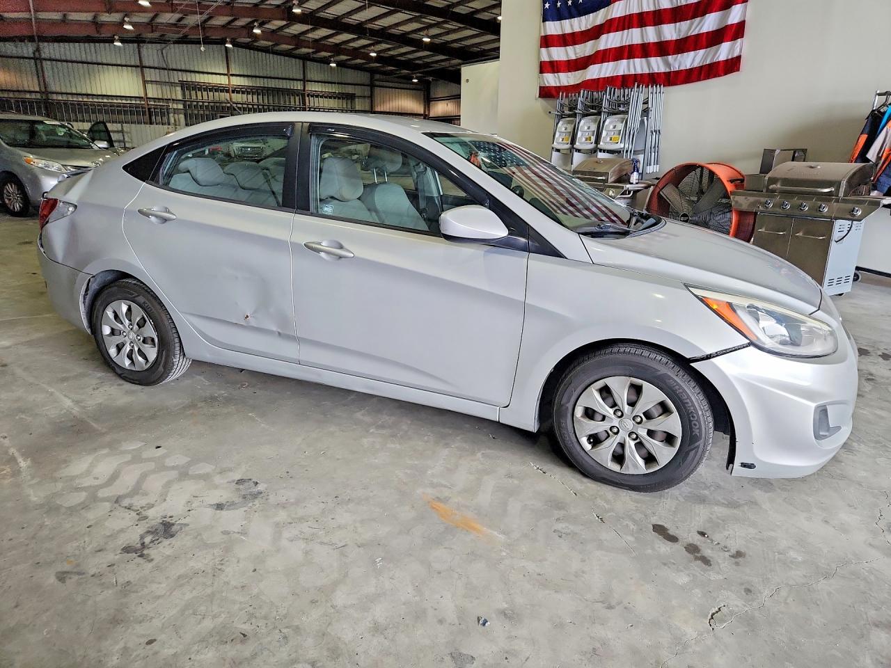 2015 Hyundai Accent Gls Silver vin: KMHCT4AE5FU816429
