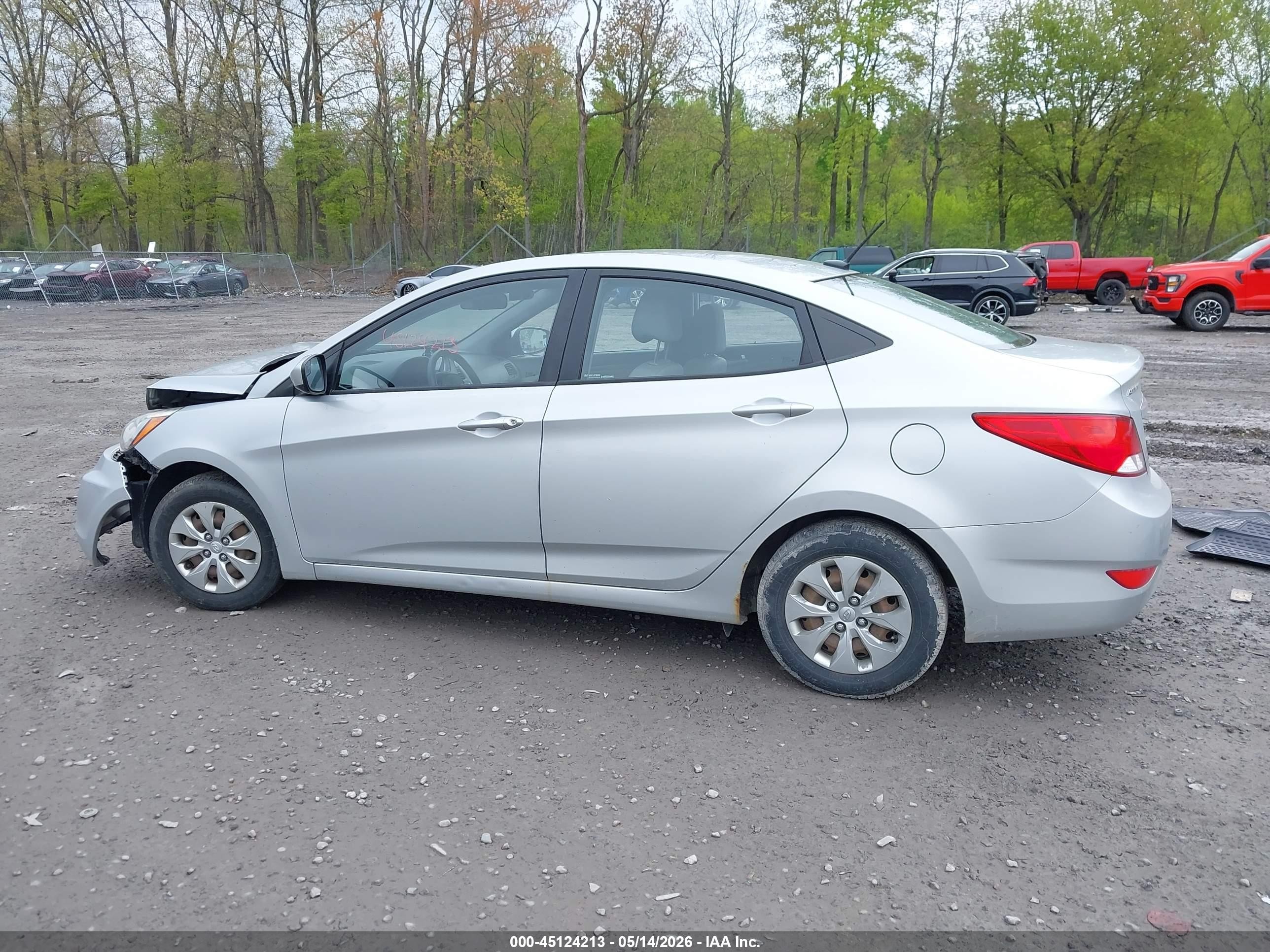 2015 Hyundai Accent Gls Silver vin: KMHCT4AE5FU878753