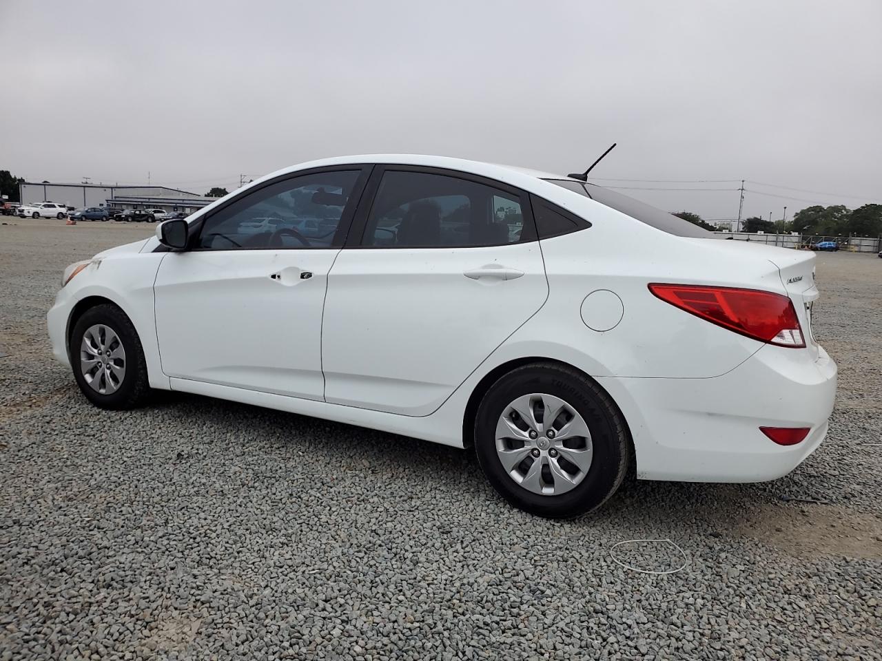 2015 Hyundai Accent Gls White vin: KMHCT4AE5FU884777