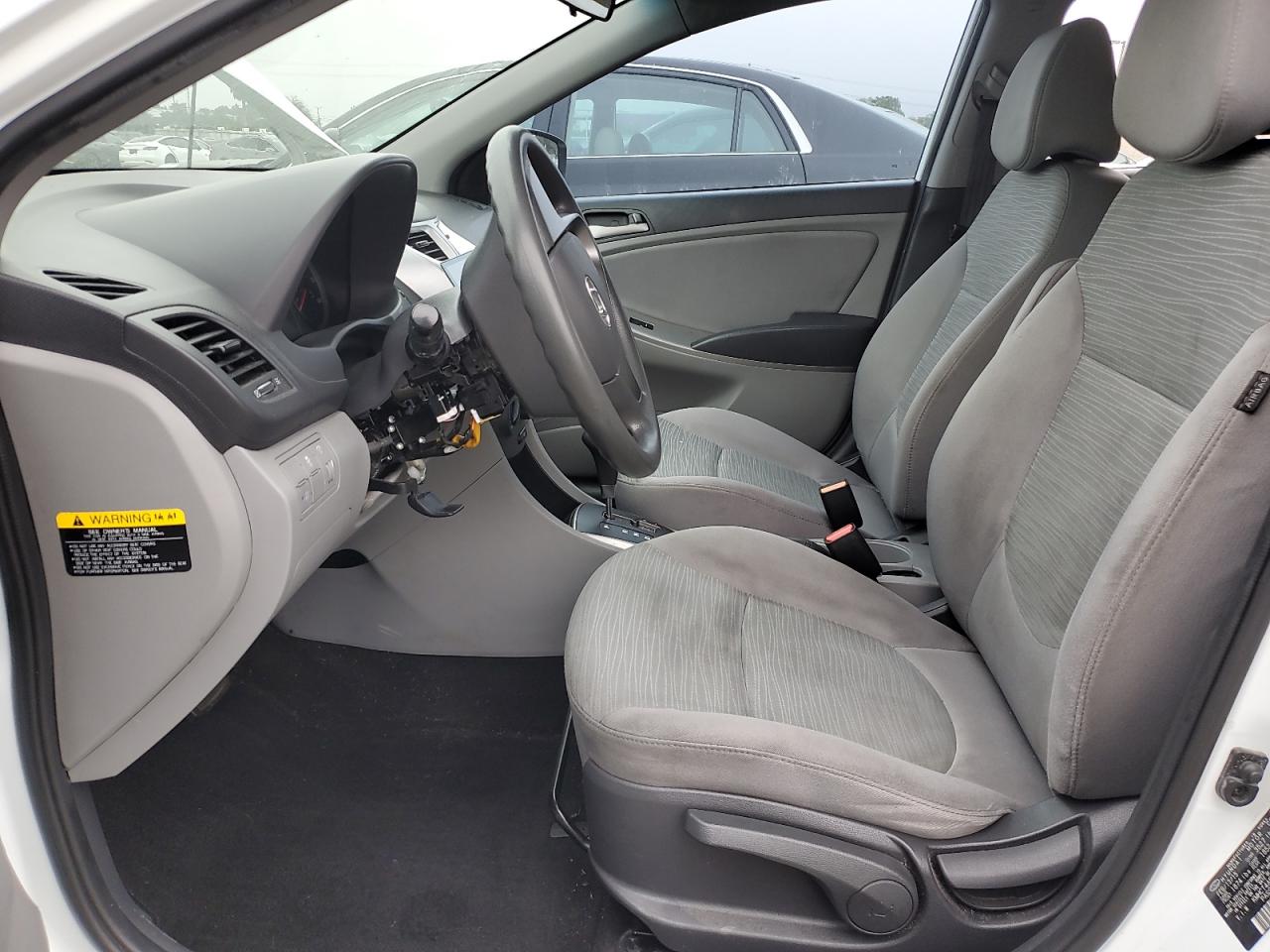 2015 Hyundai Accent Gls White vin: KMHCT4AE5FU884777