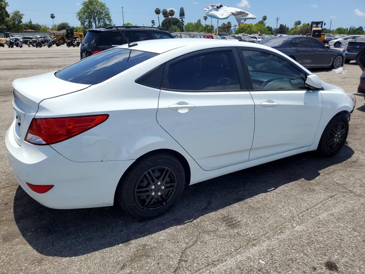 2015 Hyundai Accent Gls White vin: KMHCT4AE5FU928888