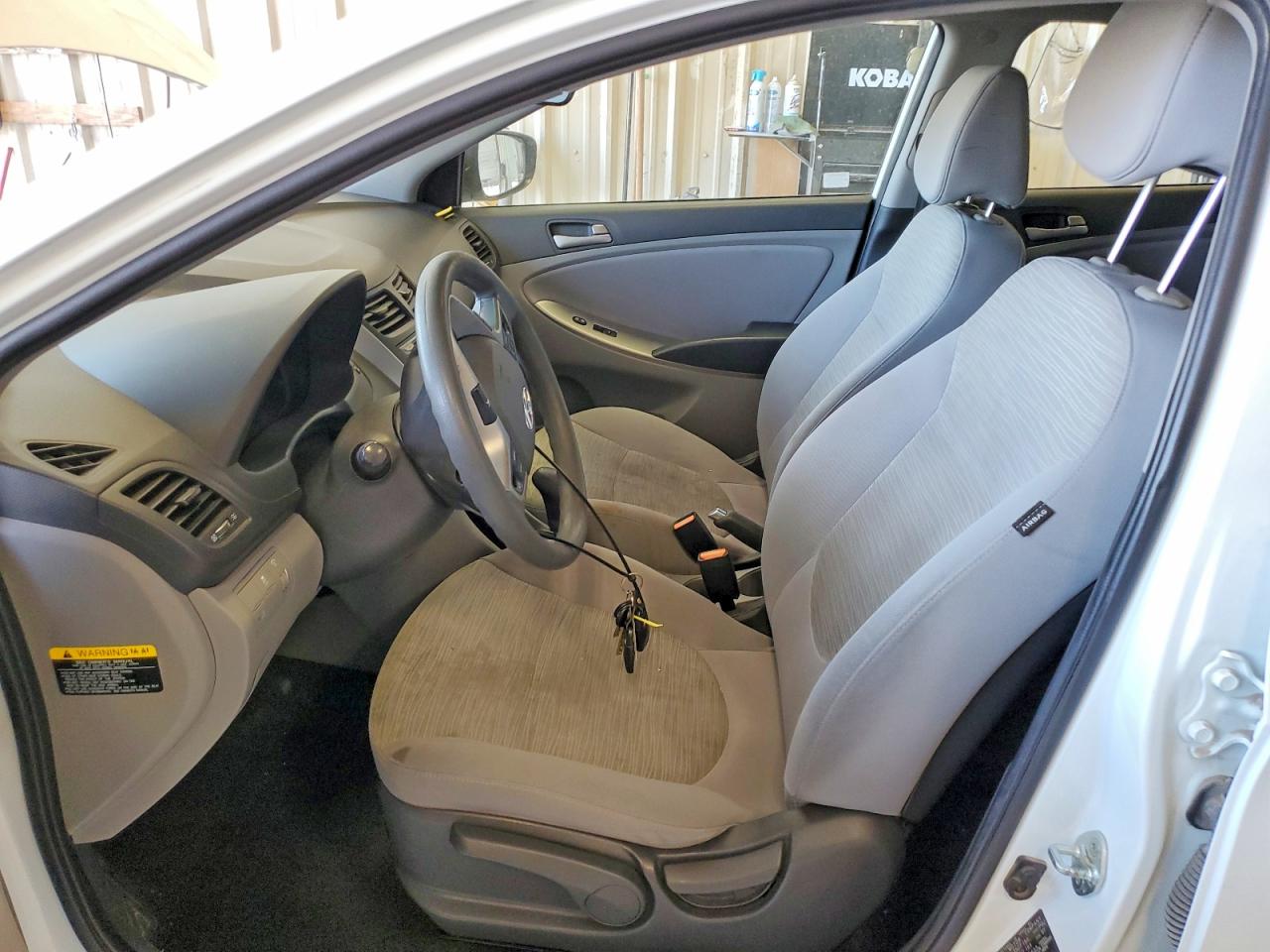 2017 Hyundai Accent Value Edition White vin: KMHCT4AE5HU323160