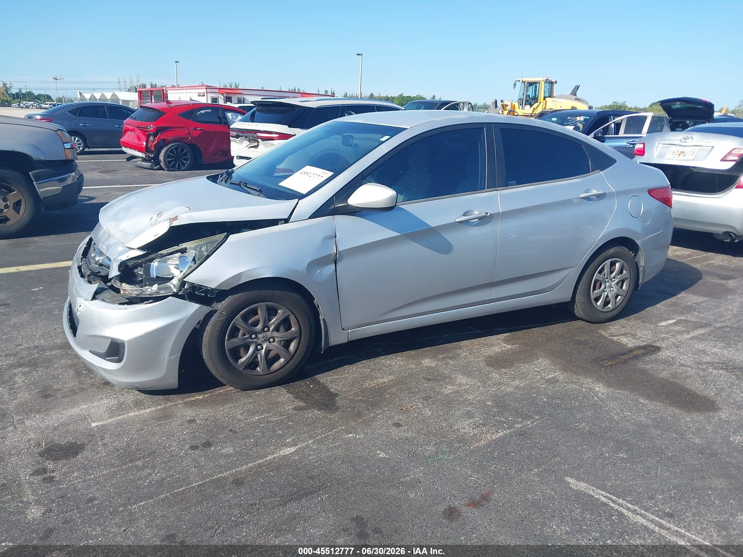2012 Hyundai Accent Gls Gray vin: KMHCT4AE6CU116107