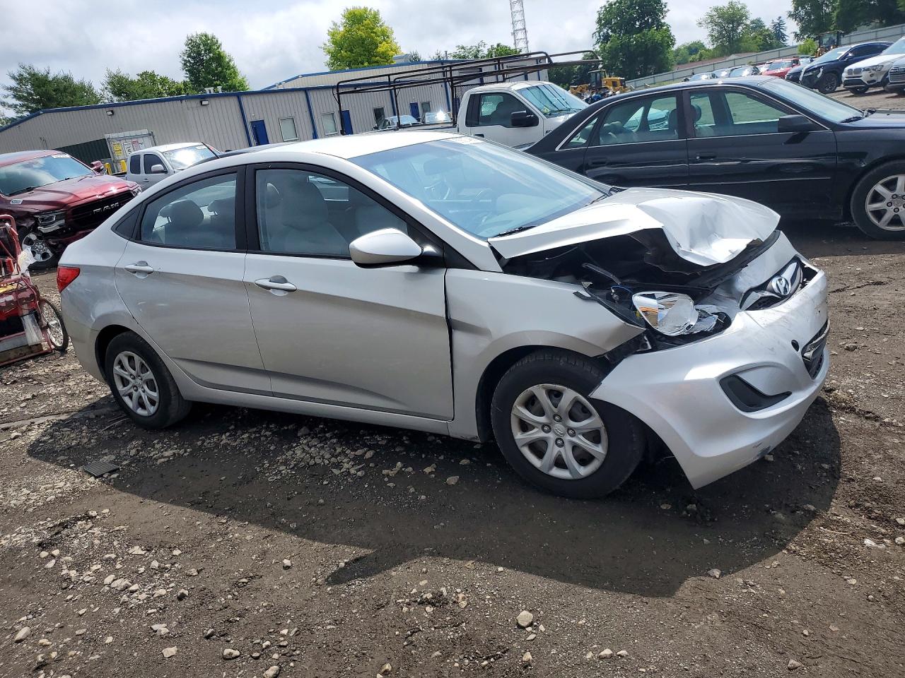 2012 Hyundai Accent Gls Silver vin: KMHCT4AE6CU193916