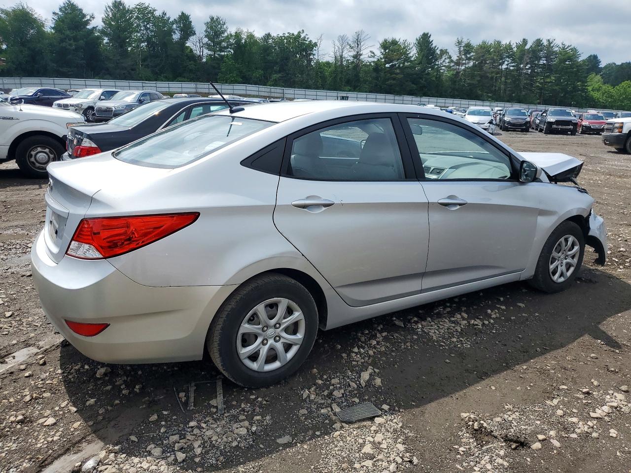 2012 Hyundai Accent Gls Silver vin: KMHCT4AE6CU193916