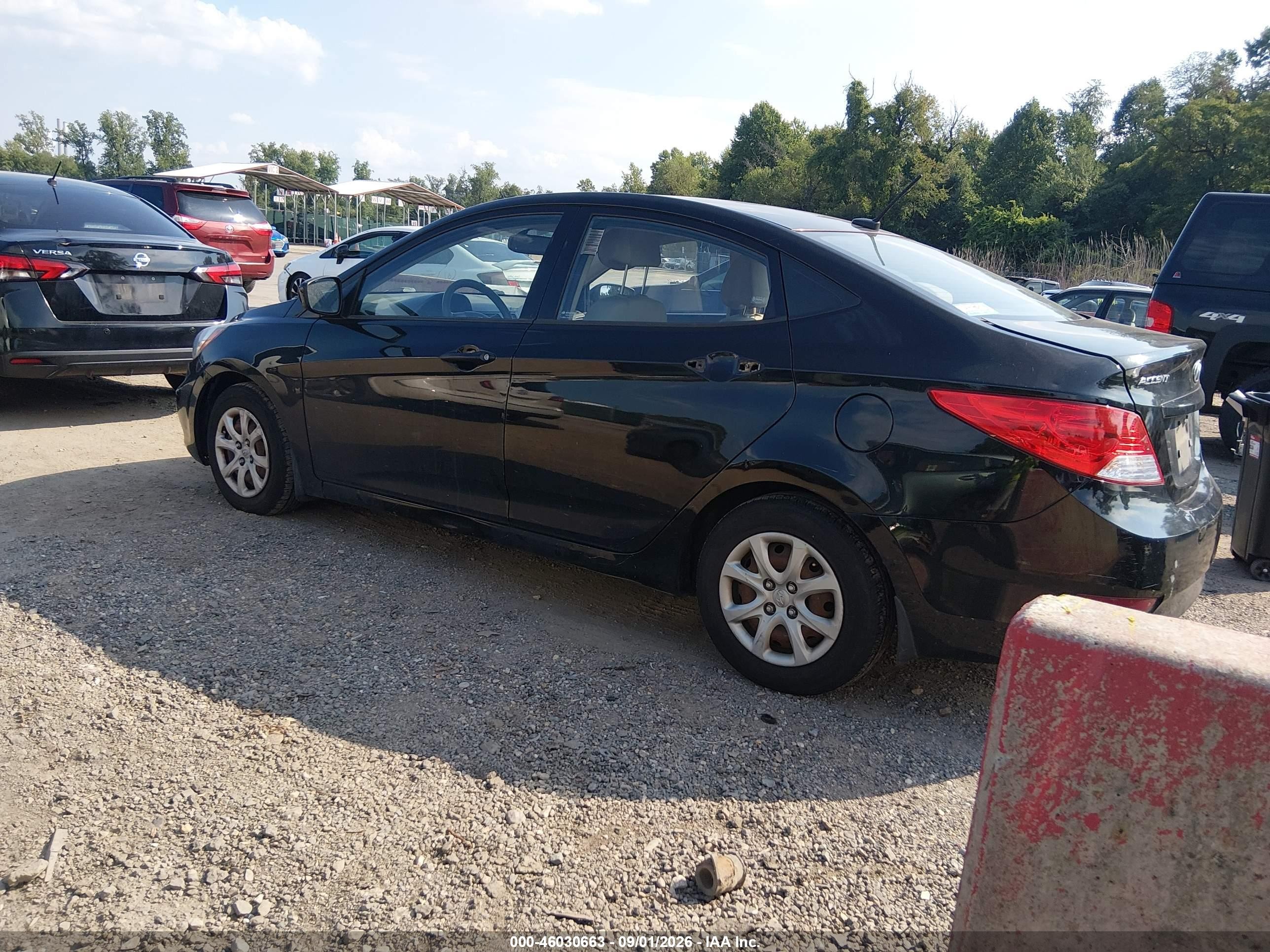 2012 Hyundai Accent Gls Черный vin: KMHCT4AE6CU204896