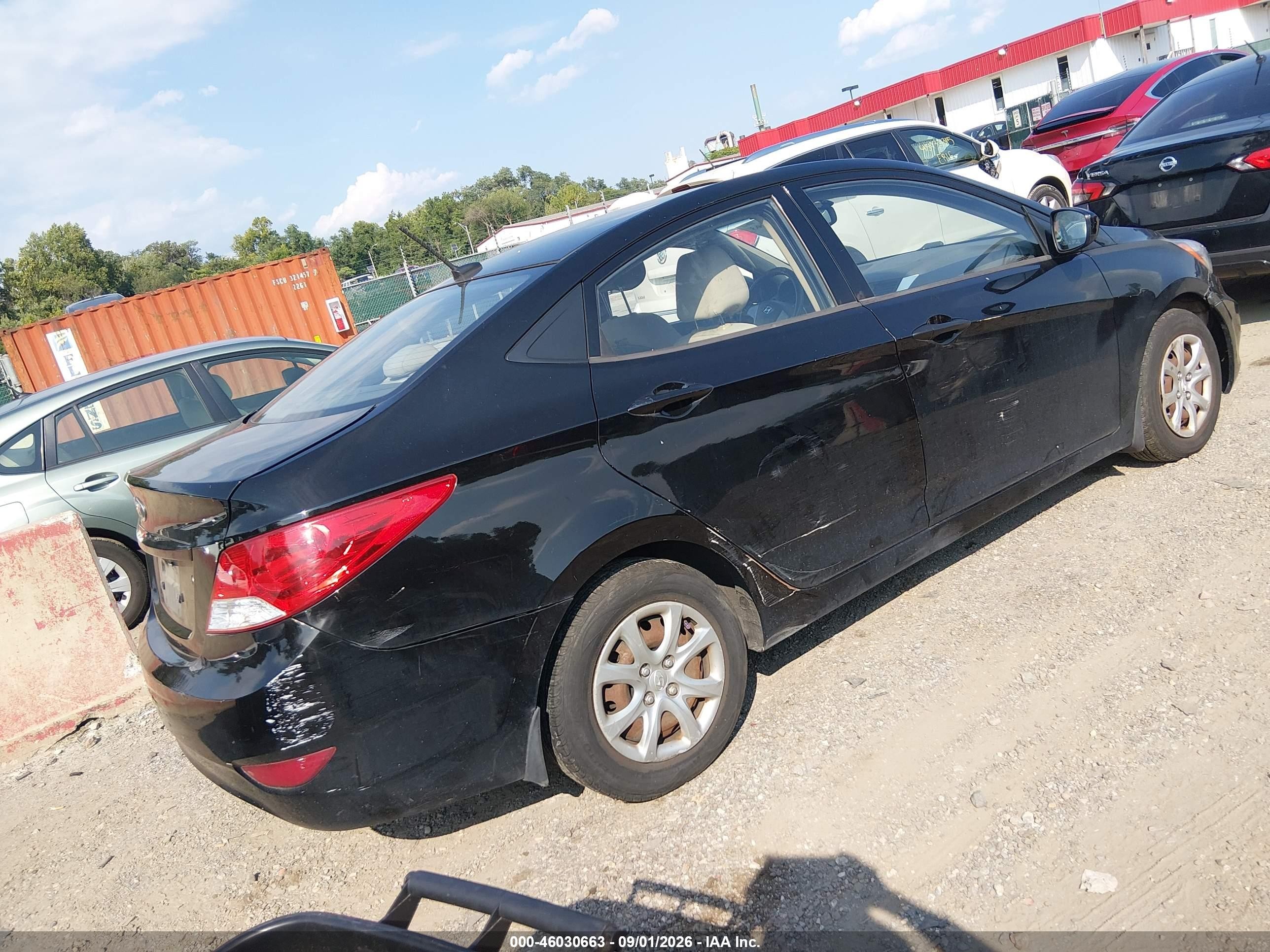 2012 Hyundai Accent Gls Черный vin: KMHCT4AE6CU204896