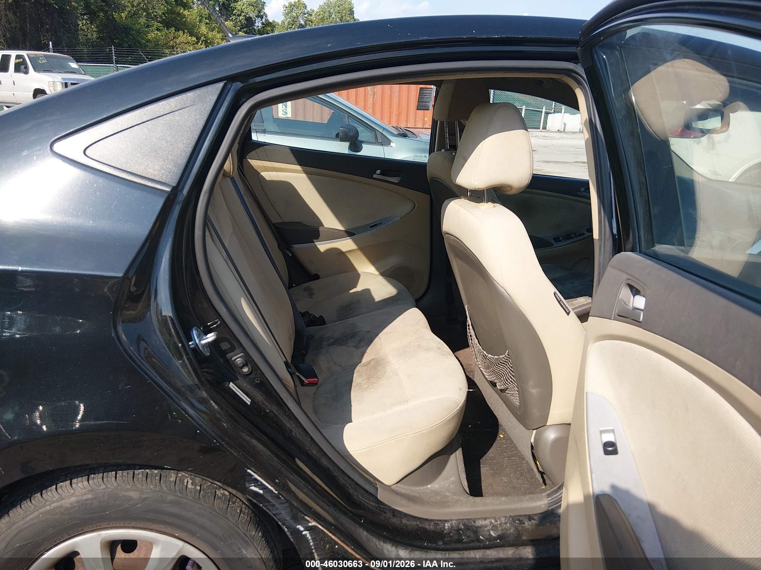 2012 Hyundai Accent Gls Черный vin: KMHCT4AE6CU204896