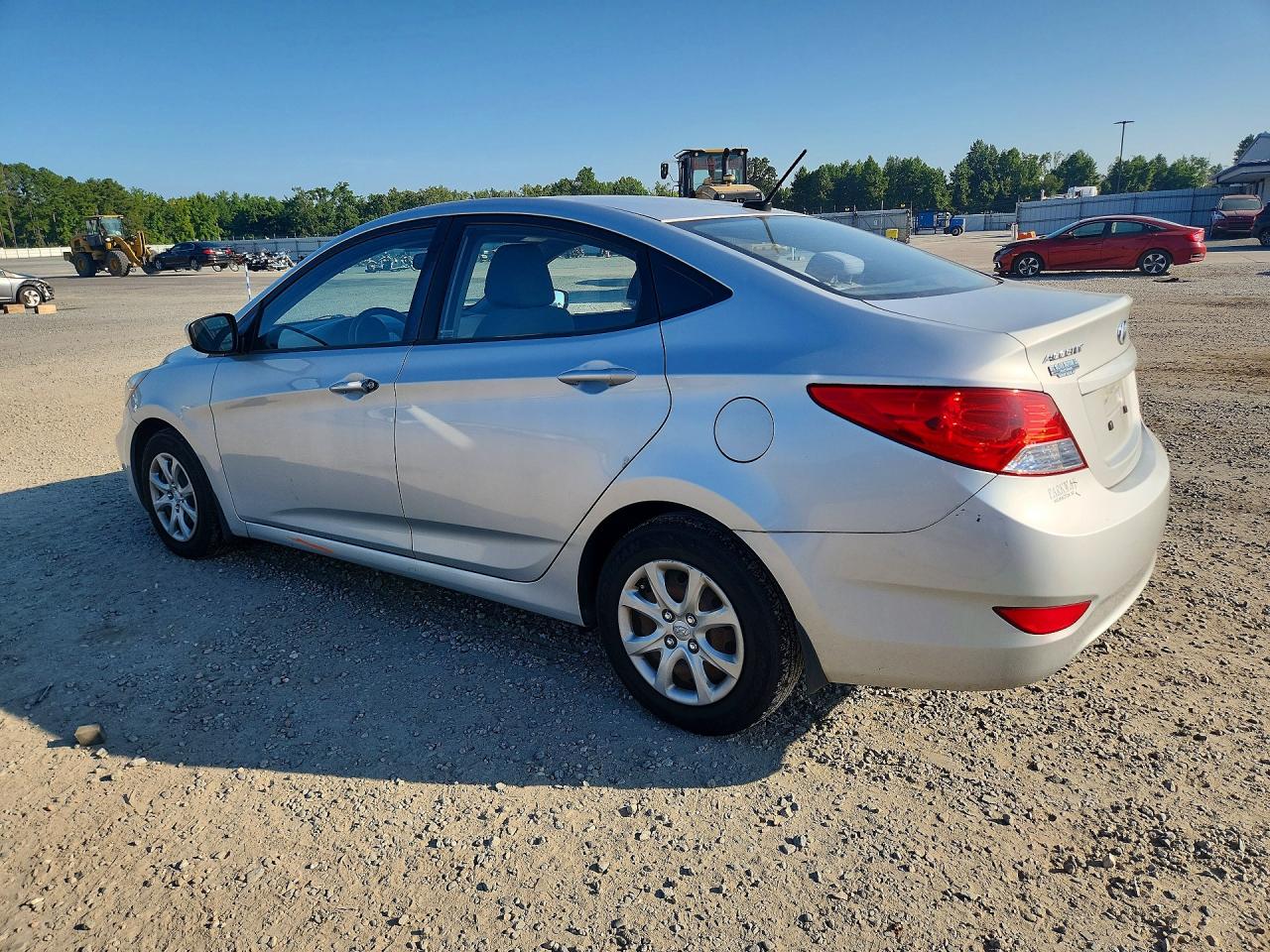 2012 Hyundai Accent Gls Silver vin: KMHCT4AE6CU206616