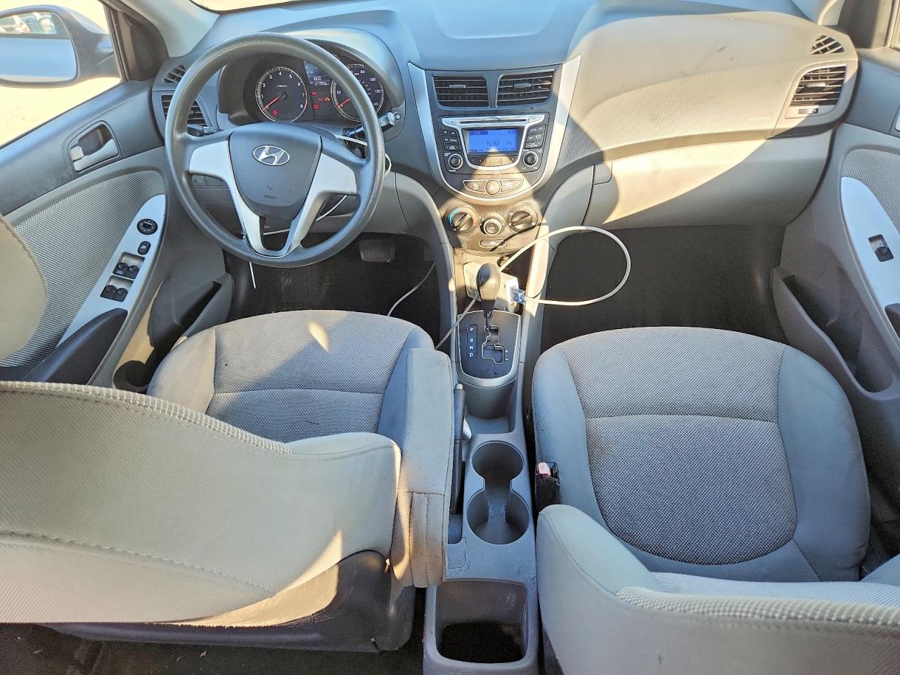 2012 Hyundai Accent Gls Silver vin: KMHCT4AE6CU206616