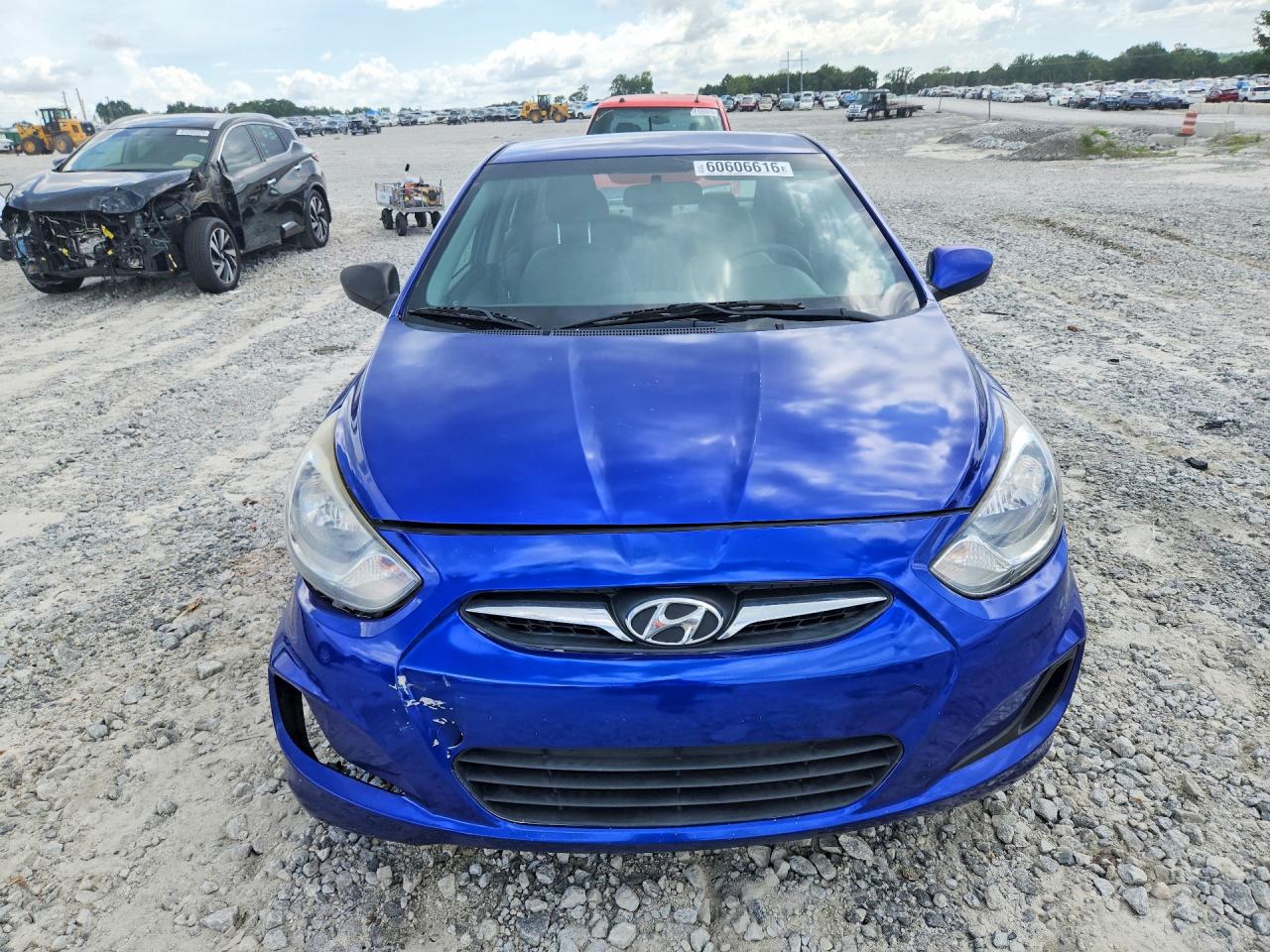 2013 Hyundai Accent Gls Blue vin: KMHCT4AE6DU309925