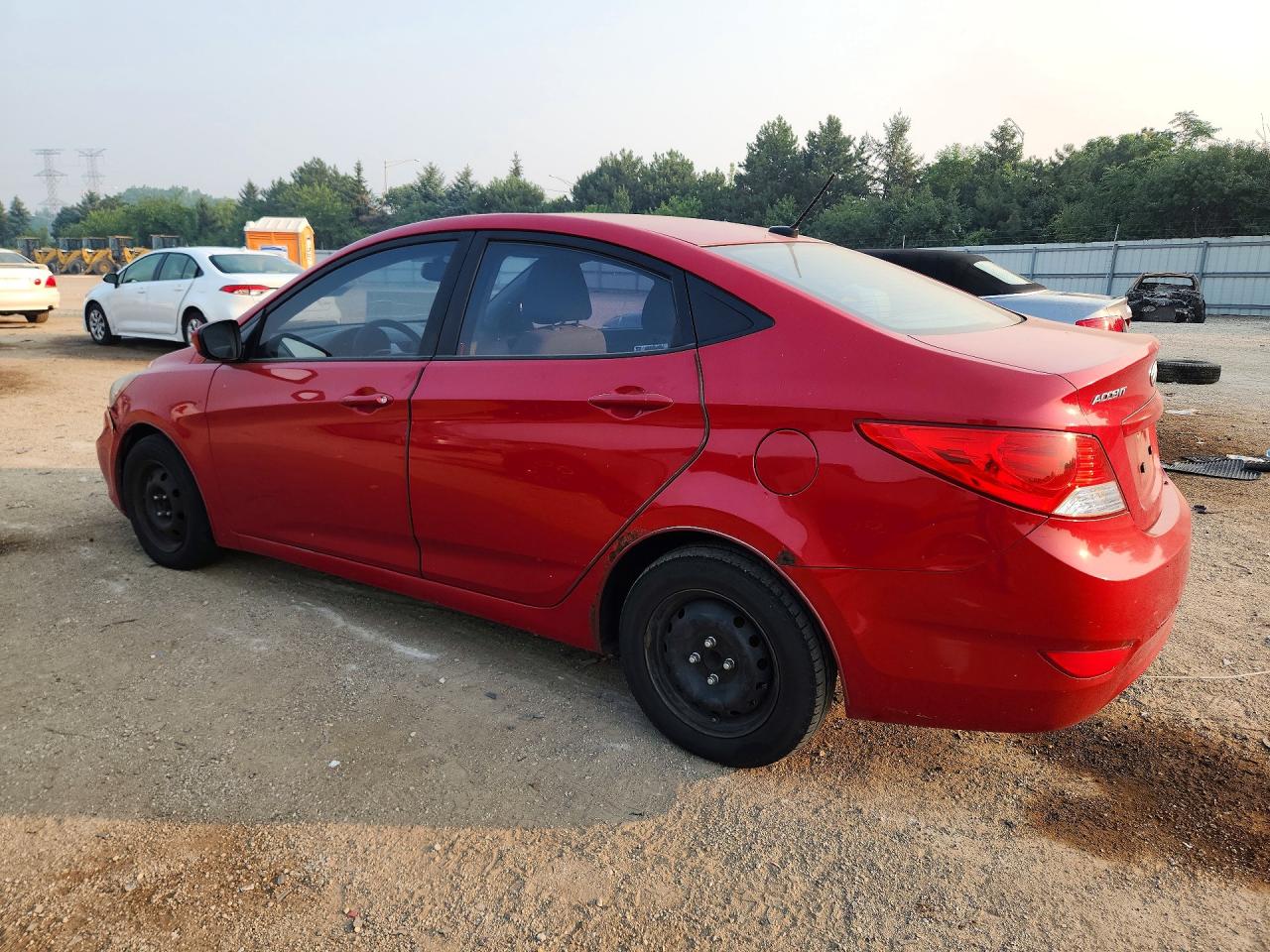 2013 Hyundai Accent Gls Красный vin: KMHCT4AE6DU310654