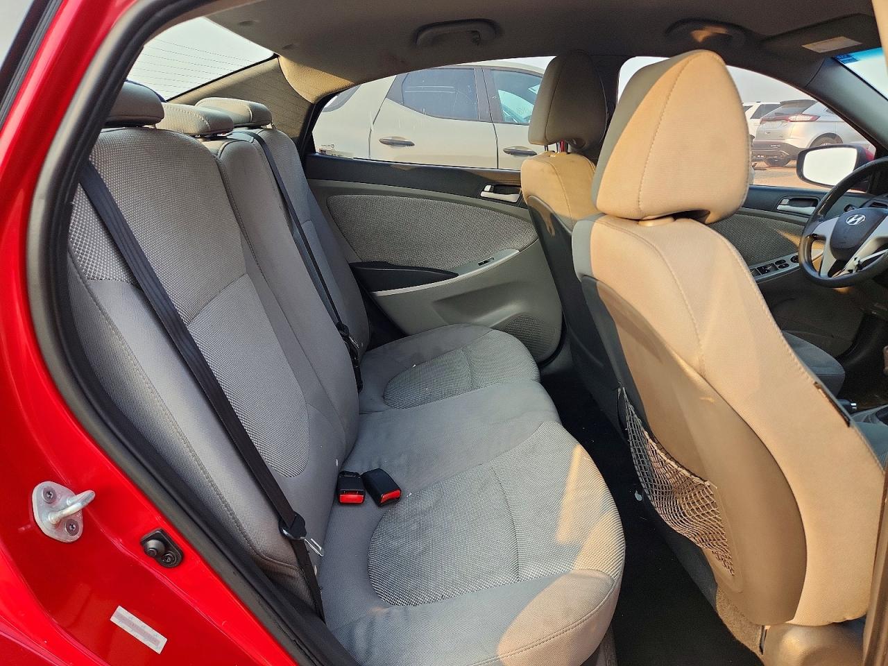 2013 Hyundai Accent Gls Красный vin: KMHCT4AE6DU310654