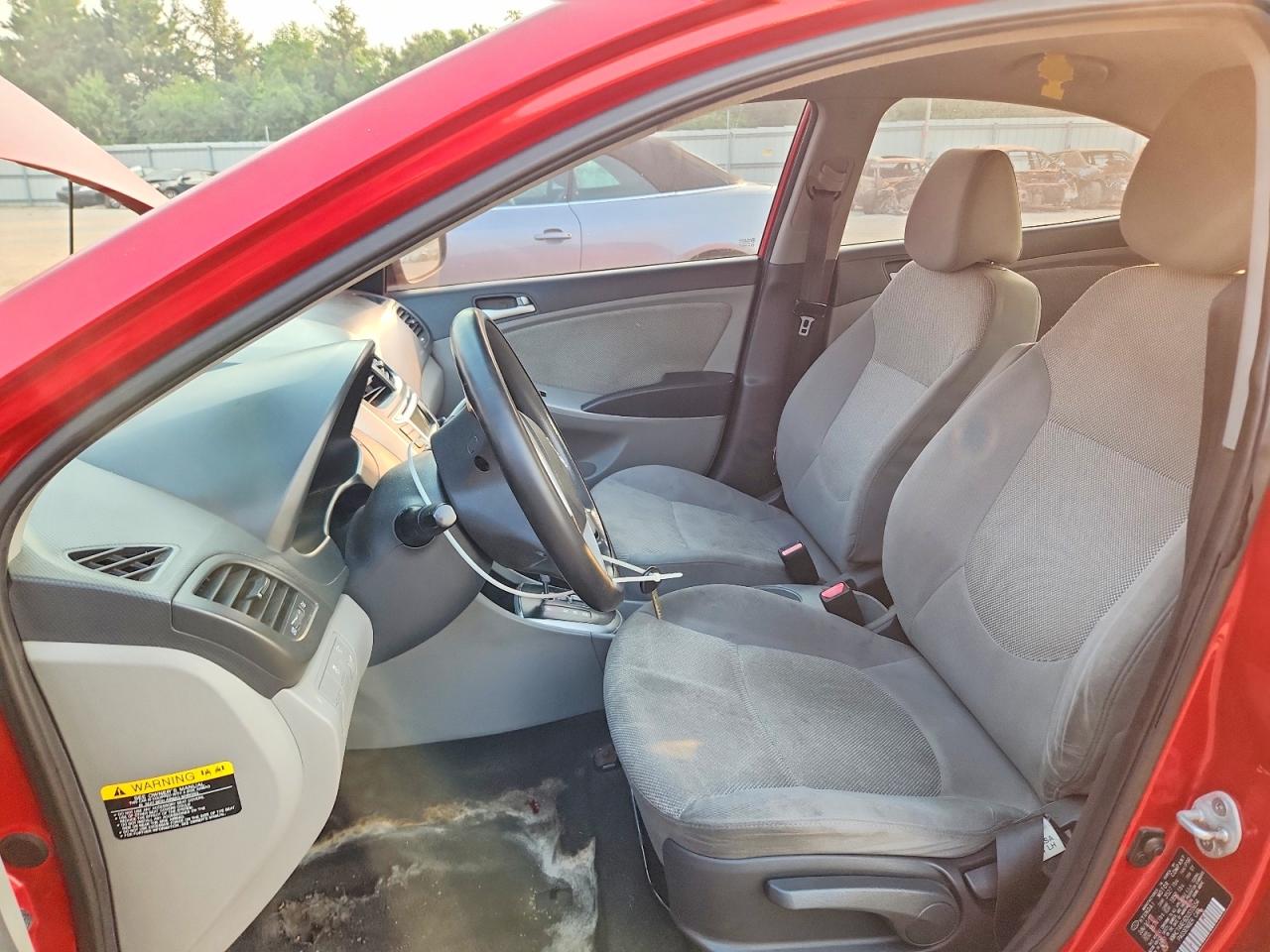 2013 Hyundai Accent Gls Красный vin: KMHCT4AE6DU310654