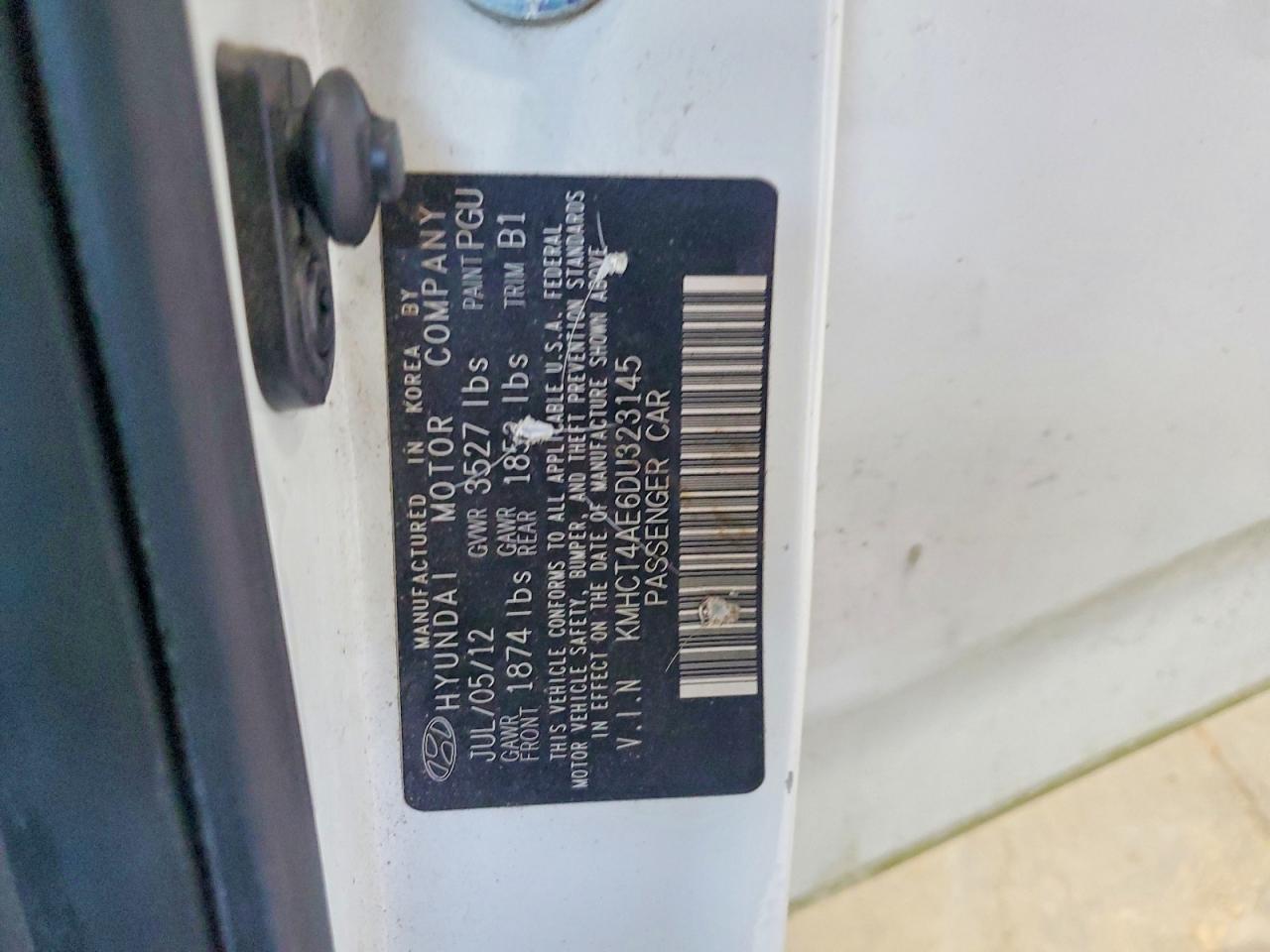 2013 Hyundai Accent Gls White vin: KMHCT4AE6DU323145