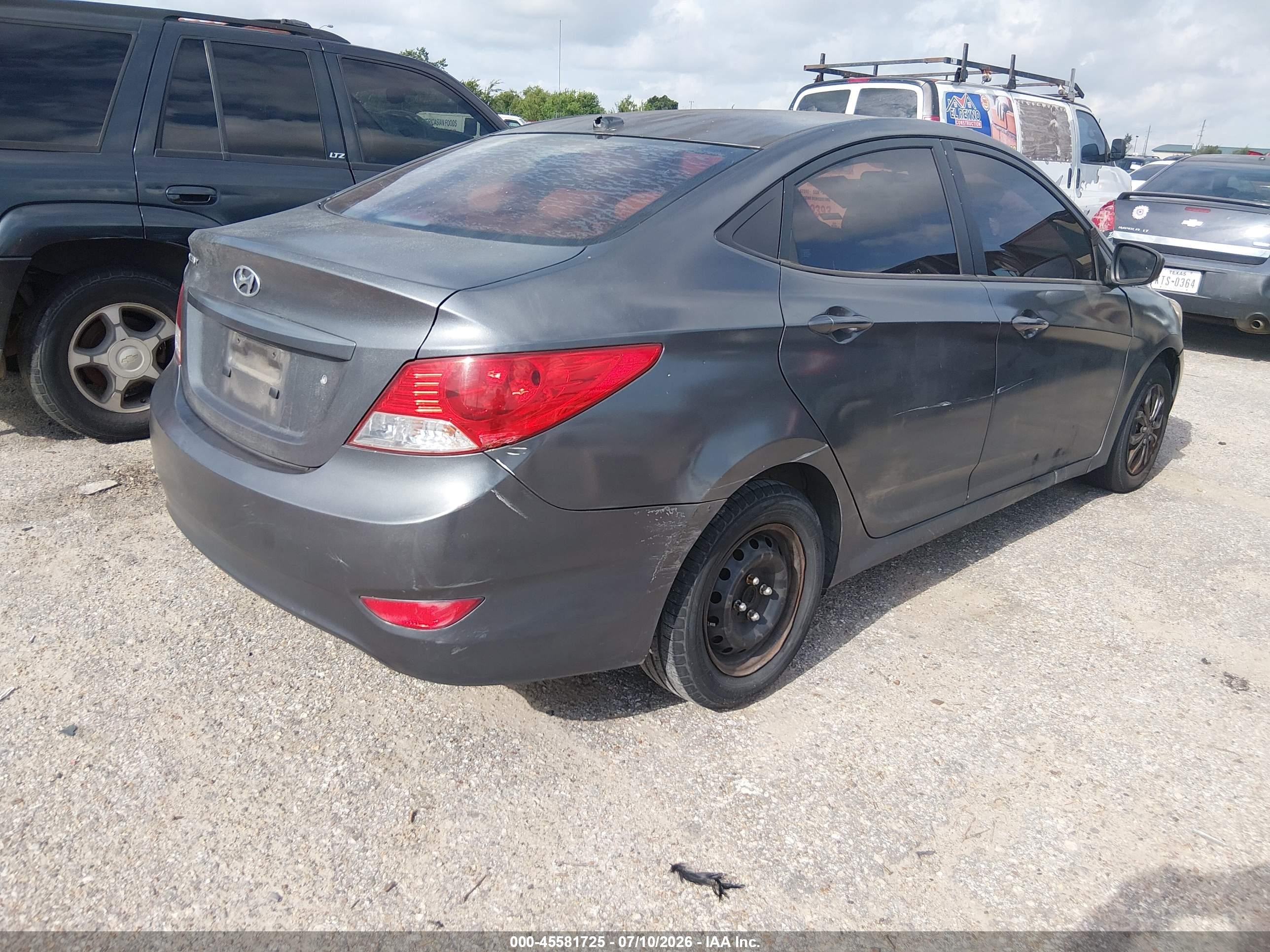 2013 Hyundai Accent Gls Серый vin: KMHCT4AE6DU349115