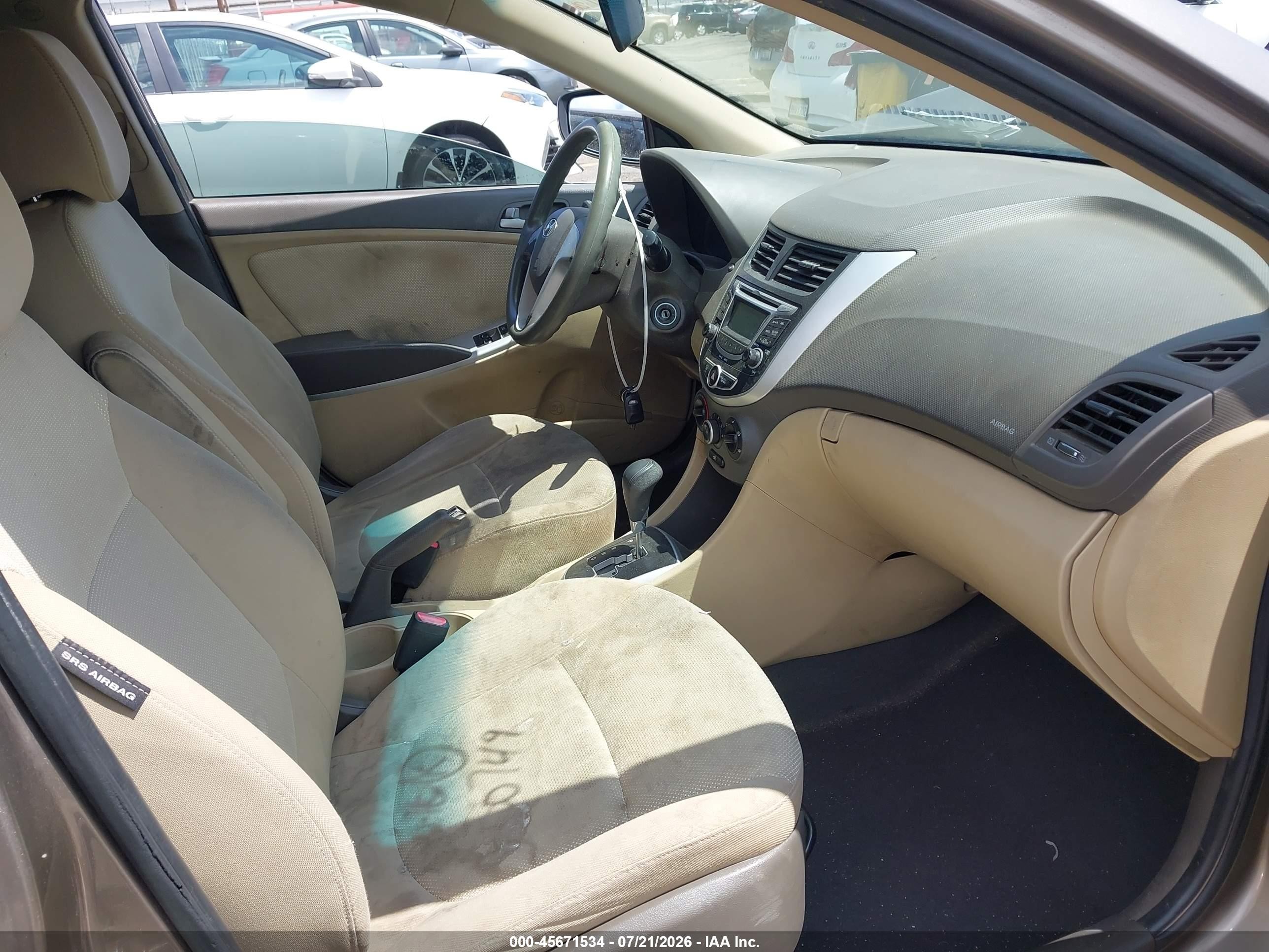2013 Hyundai Accent Gls Gray vin: KMHCT4AE6DU414075
