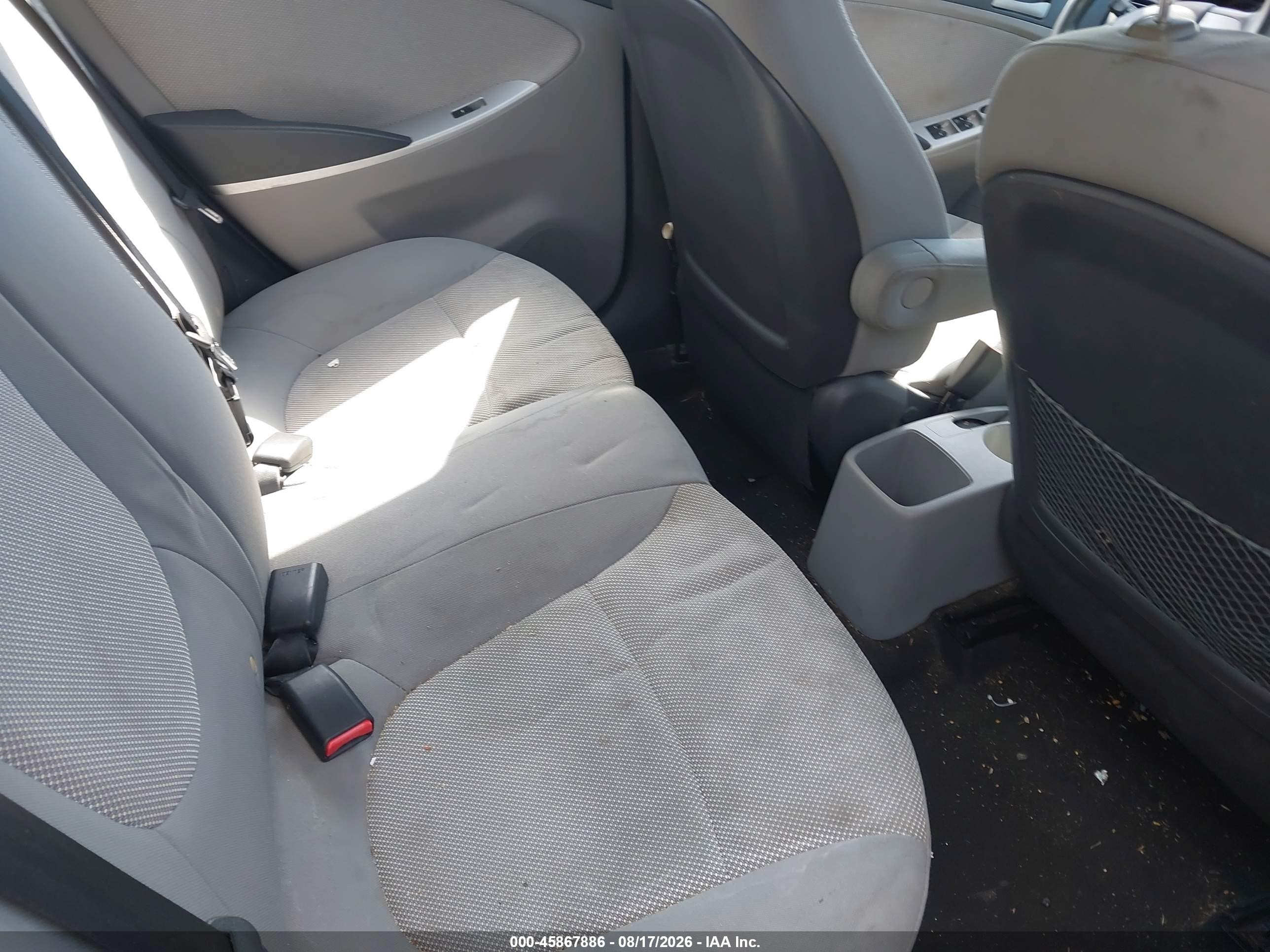 2013 Hyundai Accent Gls Red vin: KMHCT4AE6DU429398