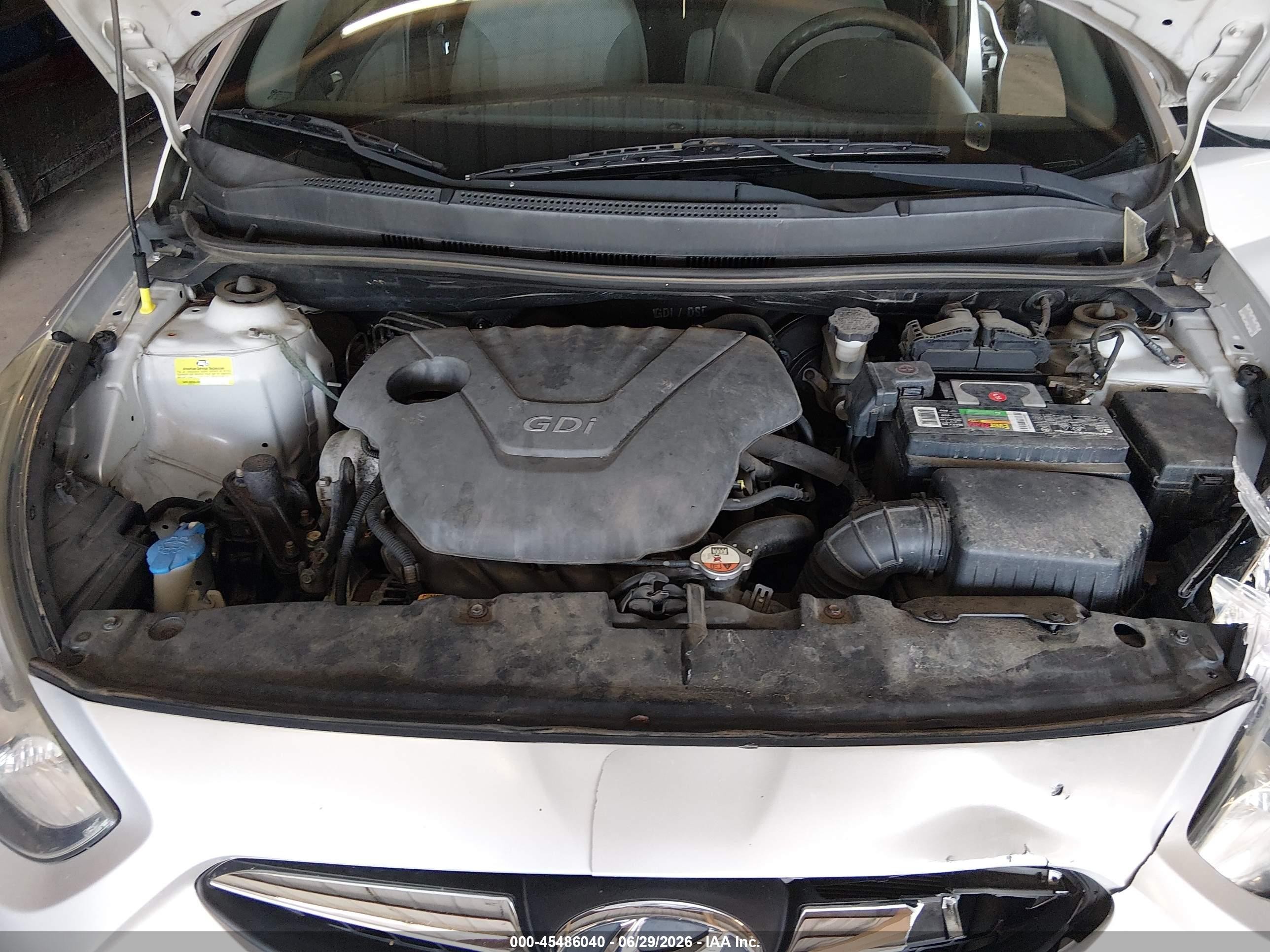 2013 Hyundai Accent Gls Silver vin: KMHCT4AE6DU453183