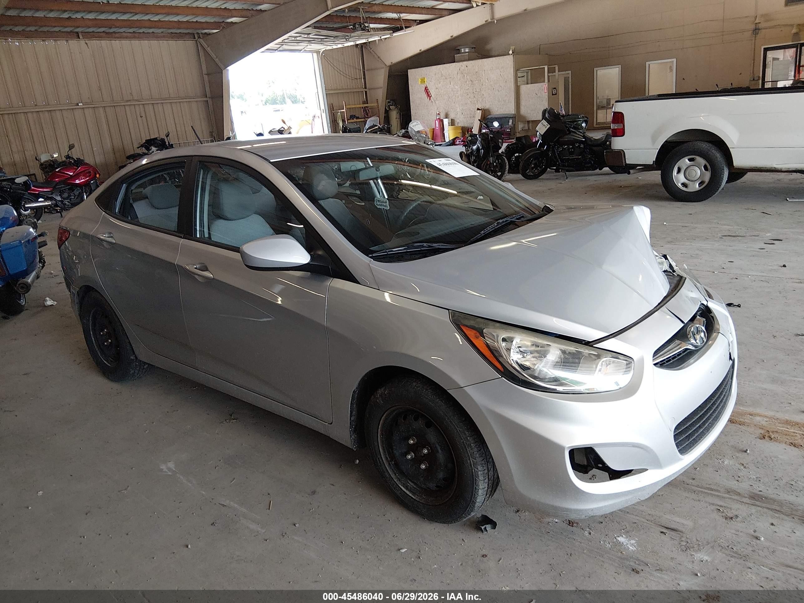 2013 Hyundai Accent Gls Silver vin: KMHCT4AE6DU453183